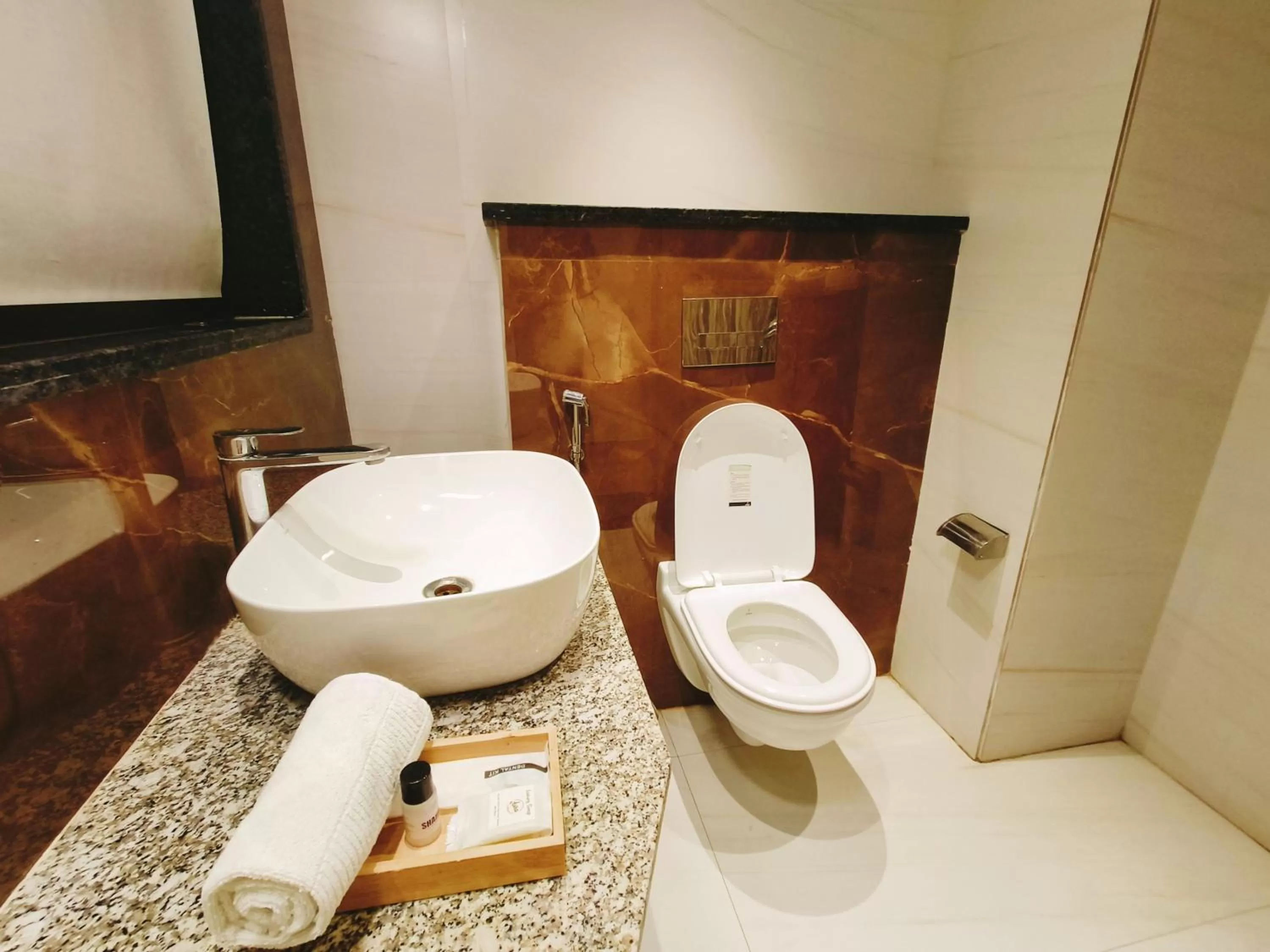 Bathroom in Aura Rooms