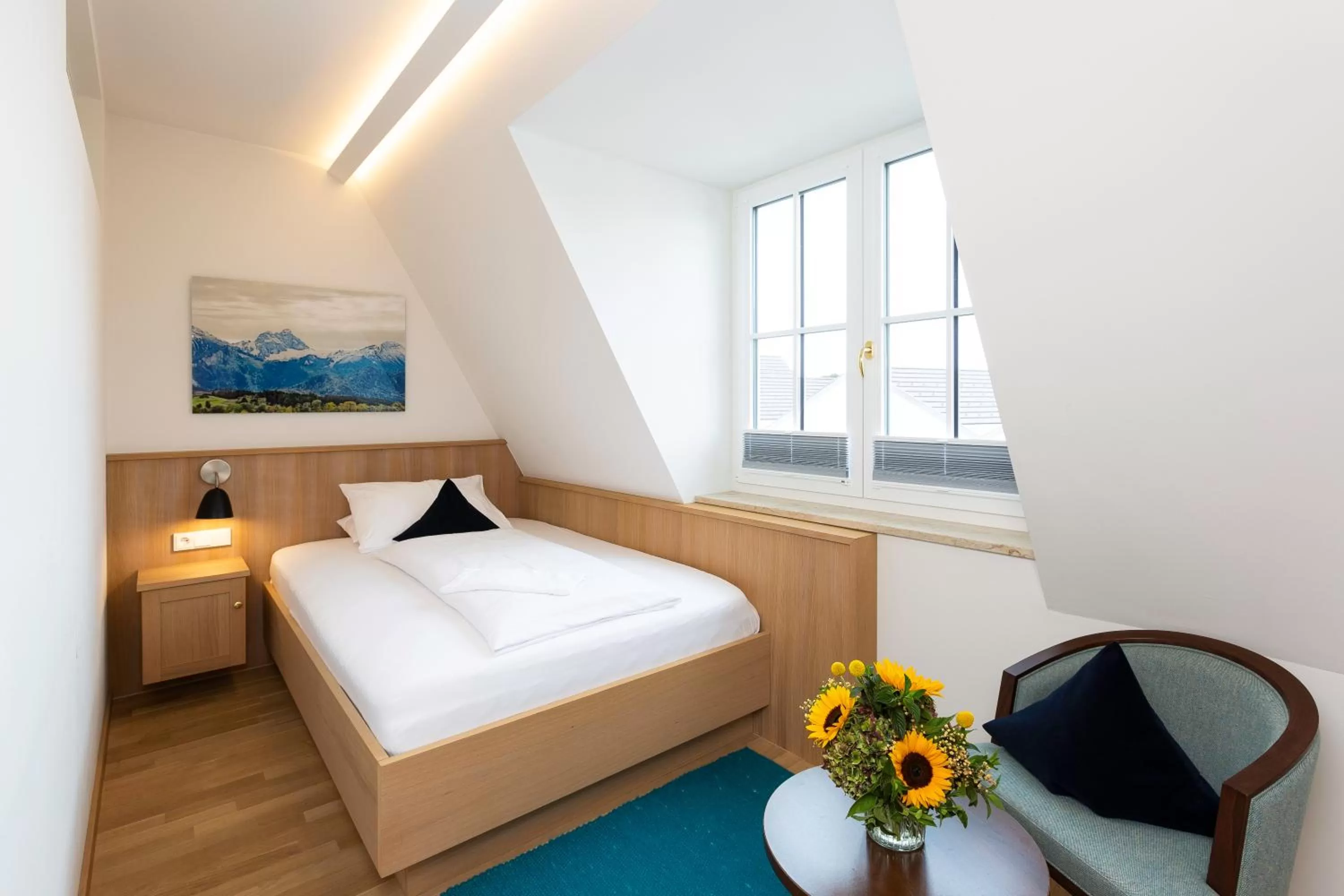 Photo of the whole room, Bed in Hotel Hirsch