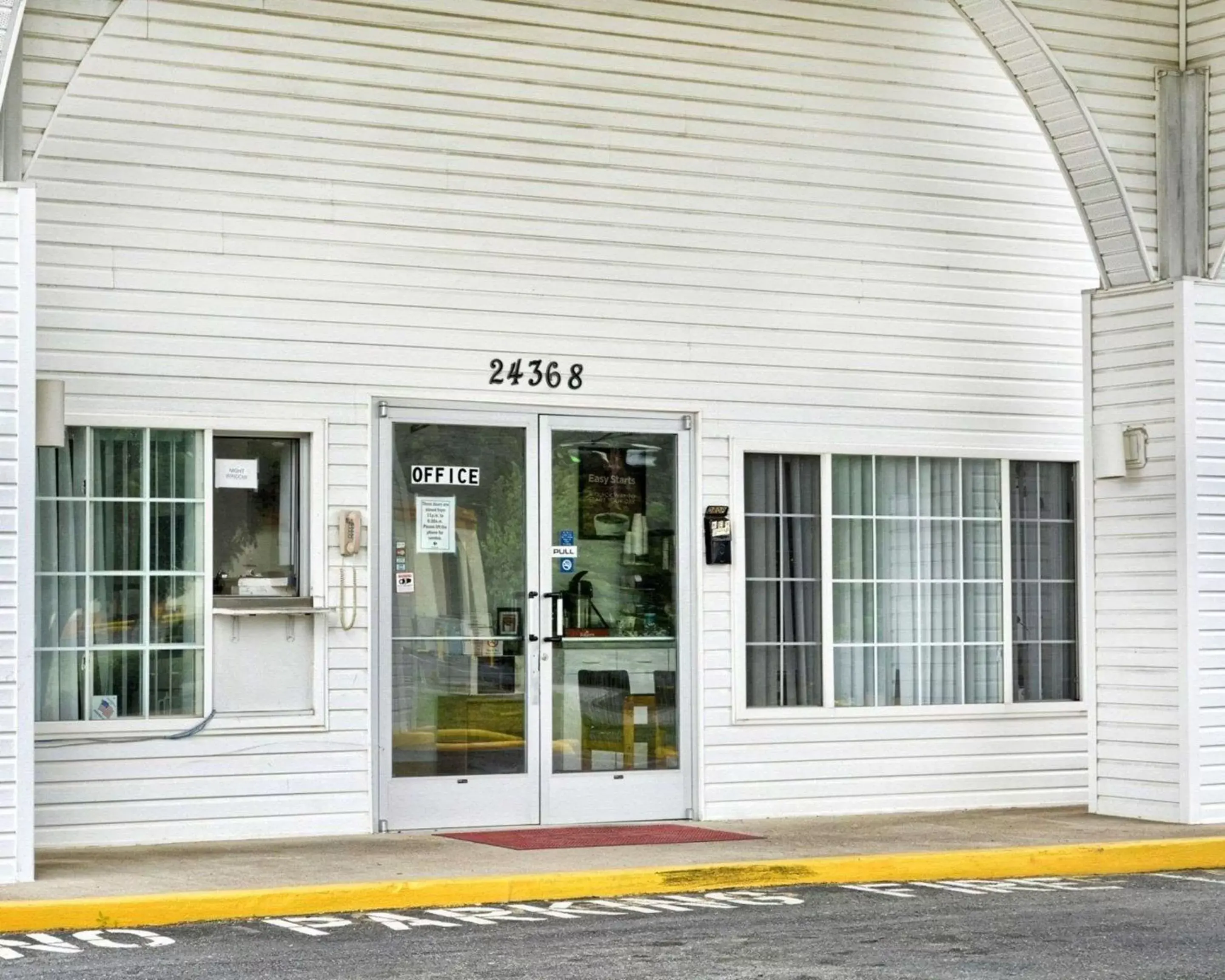 Property building in Econo Lodge Ruther Glen