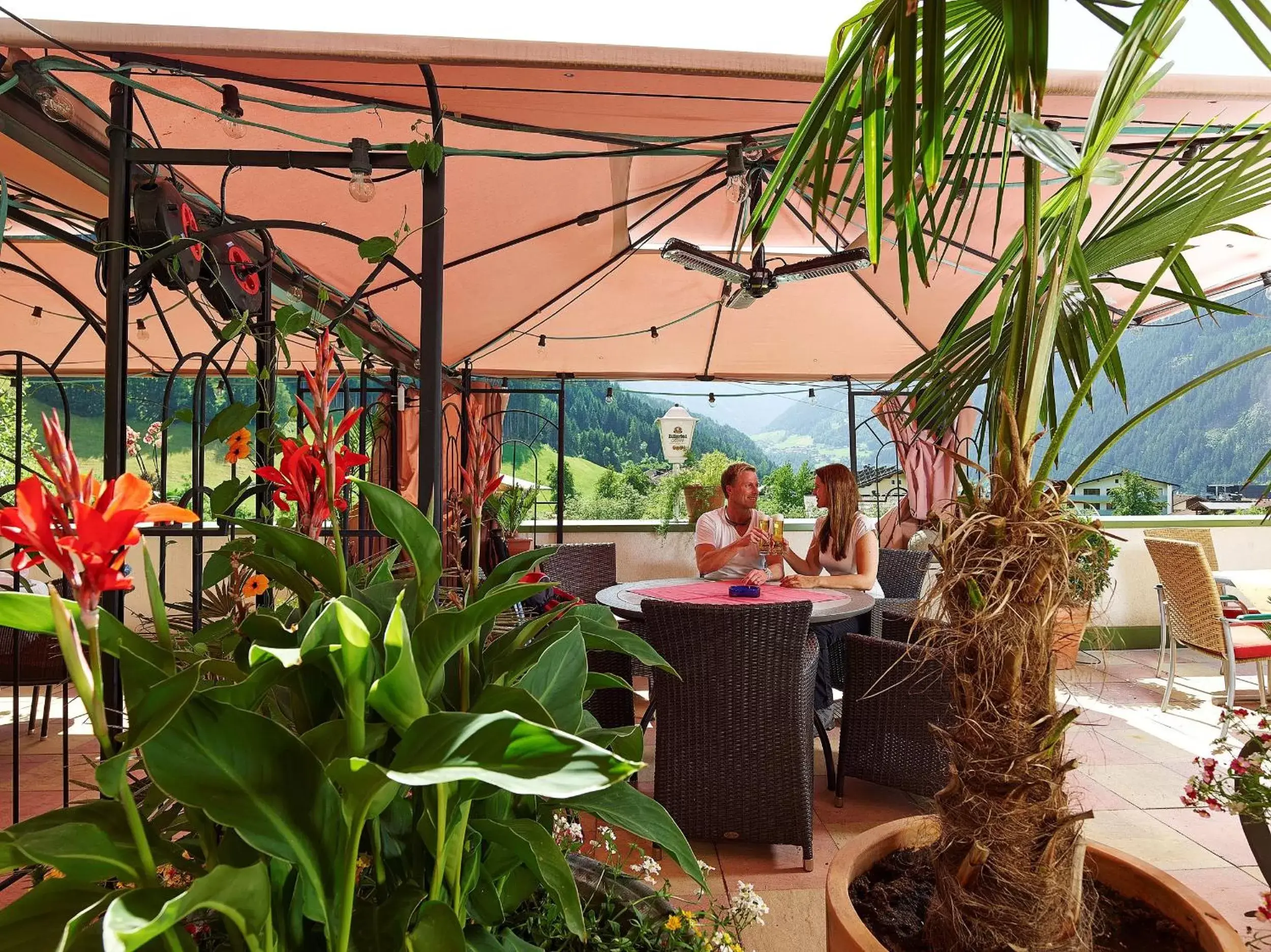 Balcony/Terrace, Restaurant/Places to Eat in Hotel Ländenhof Superior