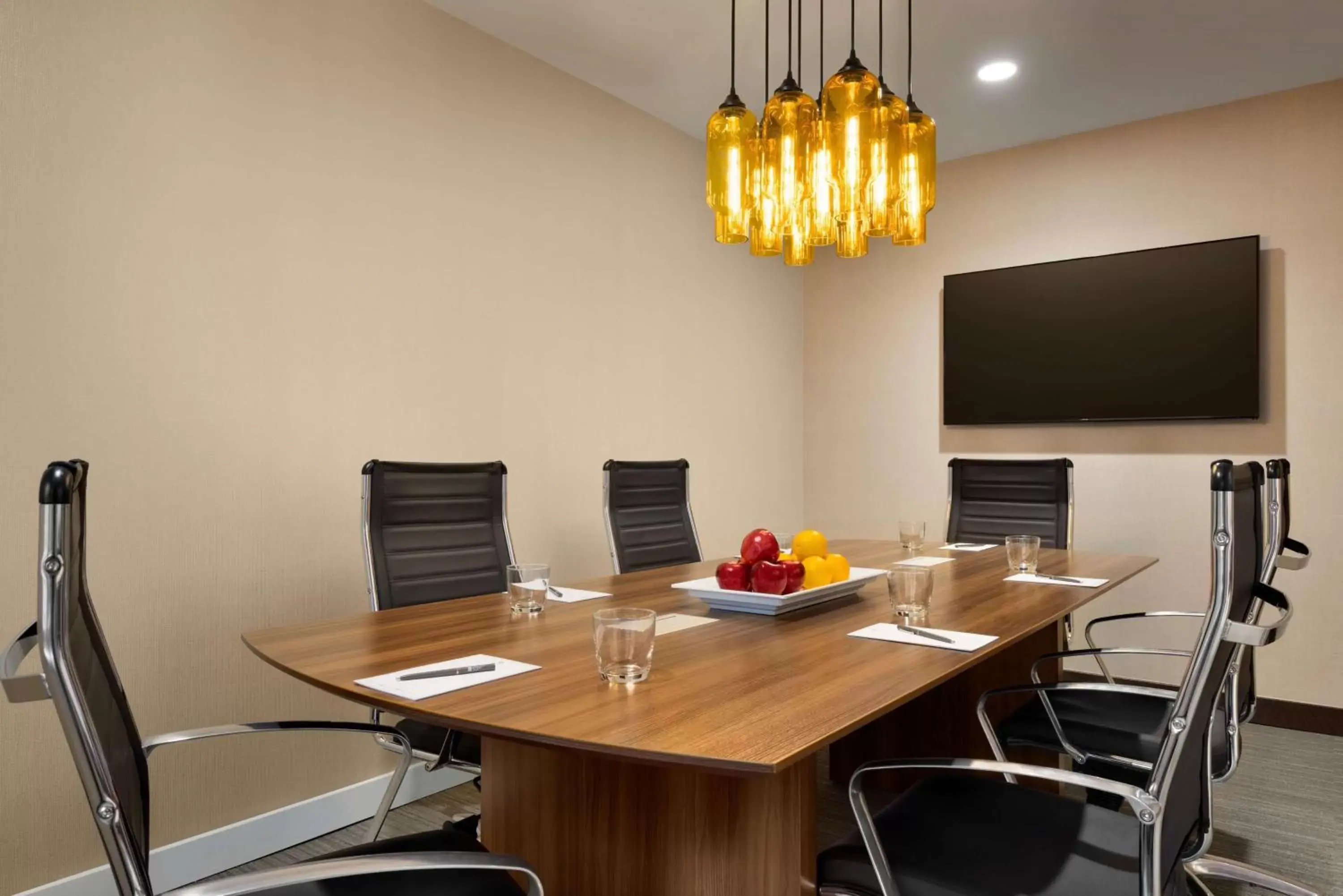 Meeting/conference room in Embassy Suites By Hilton New York Manhattan Times Square
