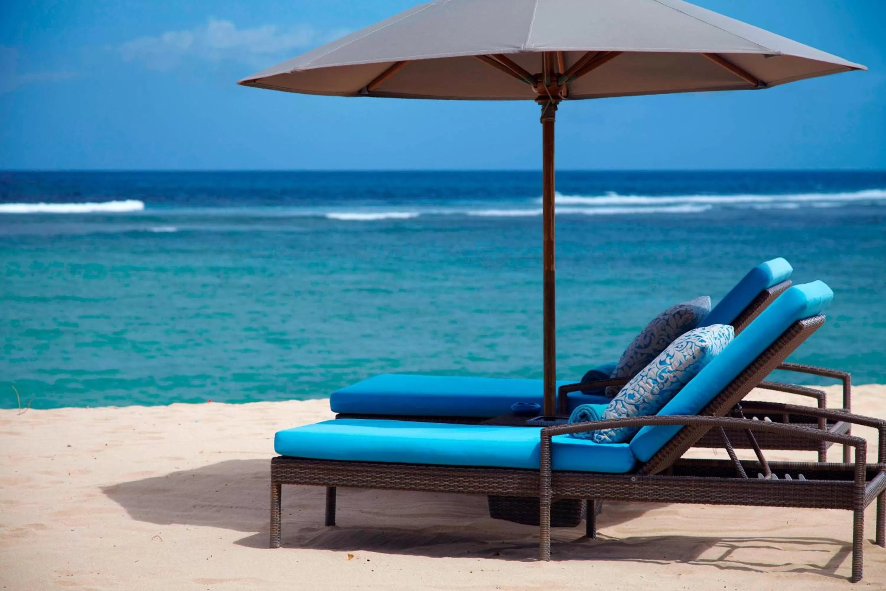 Beach in Courtyard by Marriott Bali Nusa Dua Resort