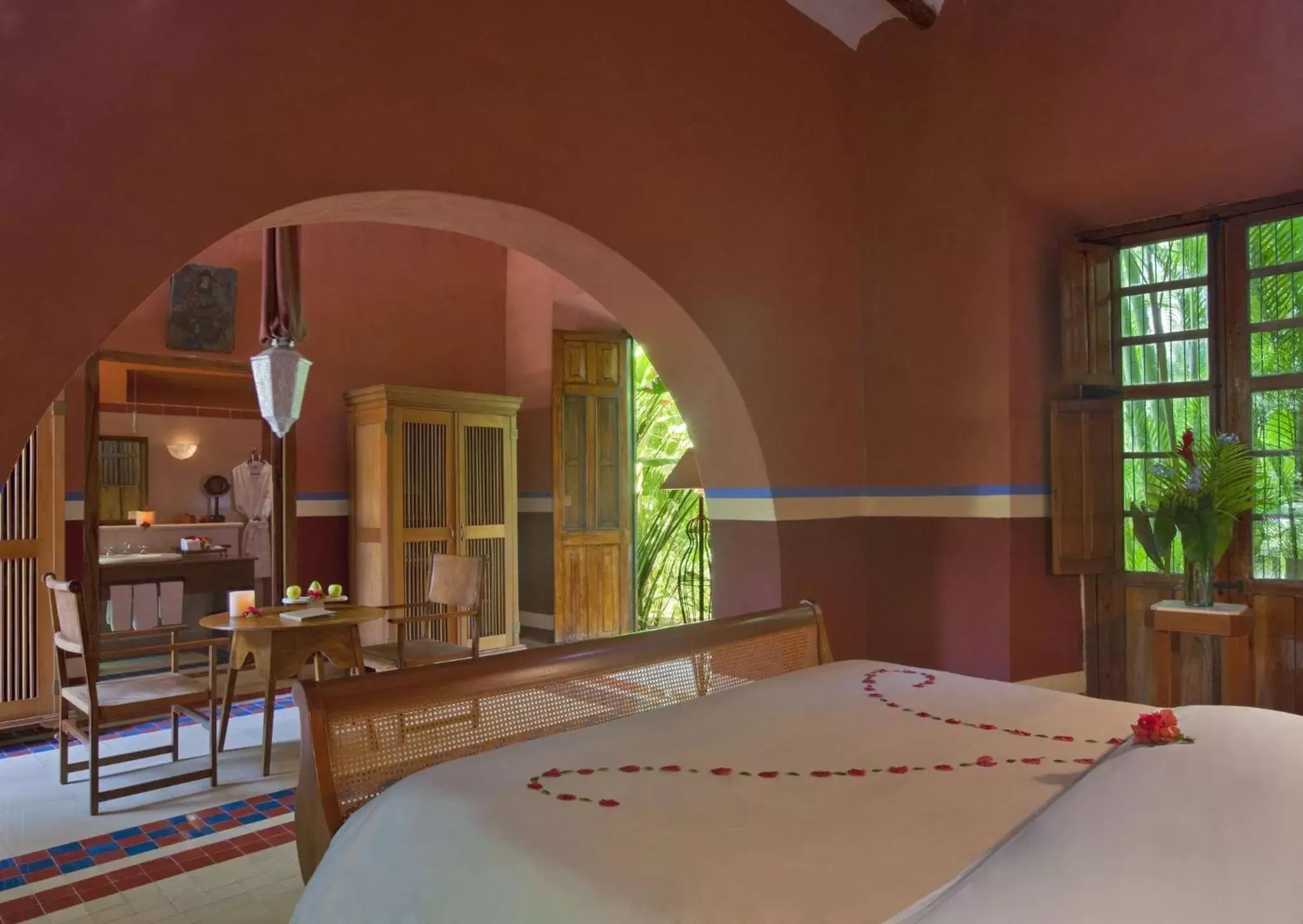 Photo of the whole room in Hacienda San Jose