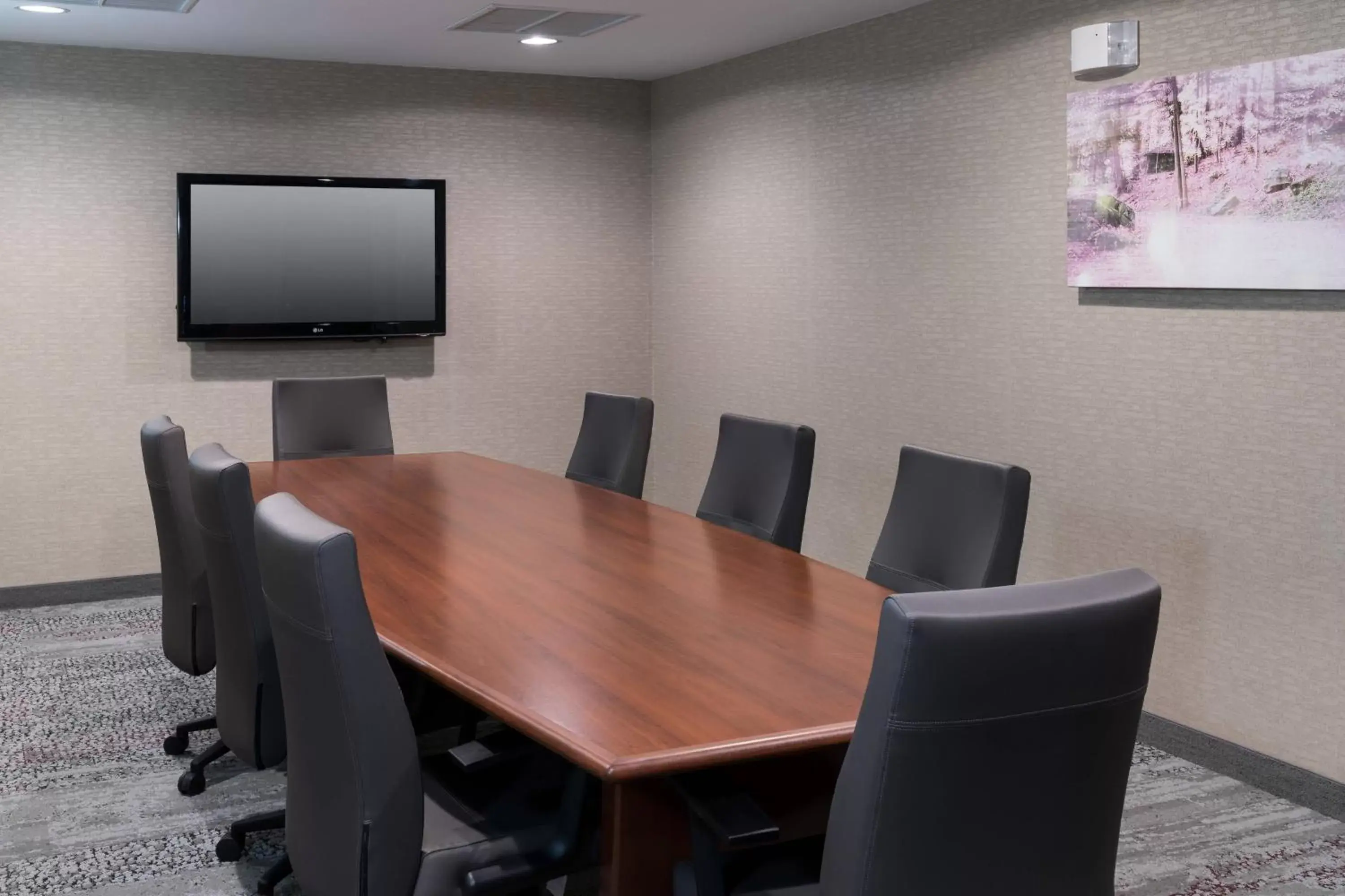 Meeting/conference room in Courtyard by Marriott West Orange