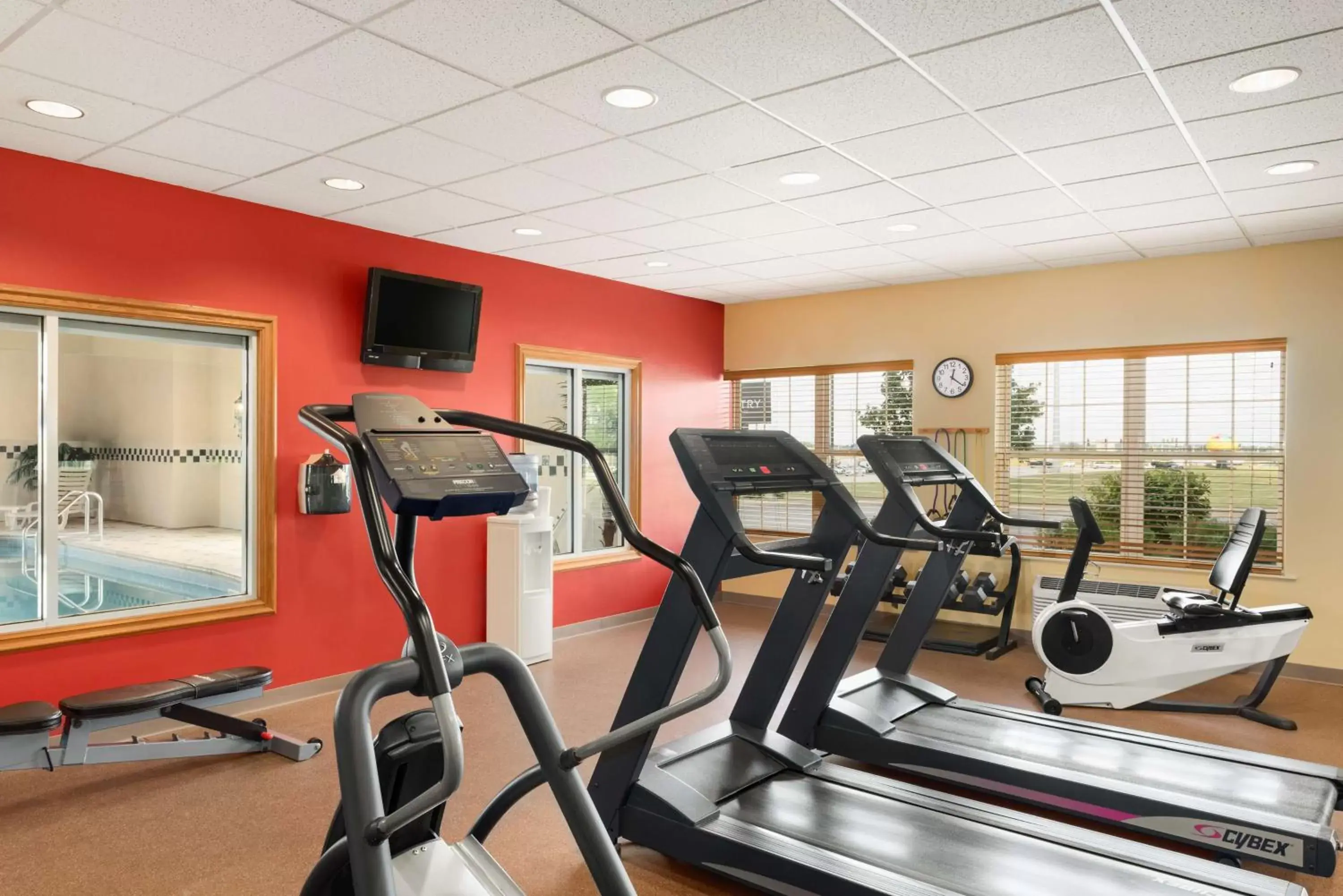 Activities, Fitness Center/Facilities in Country Inn & Suites by Radisson, Sycamore, IL