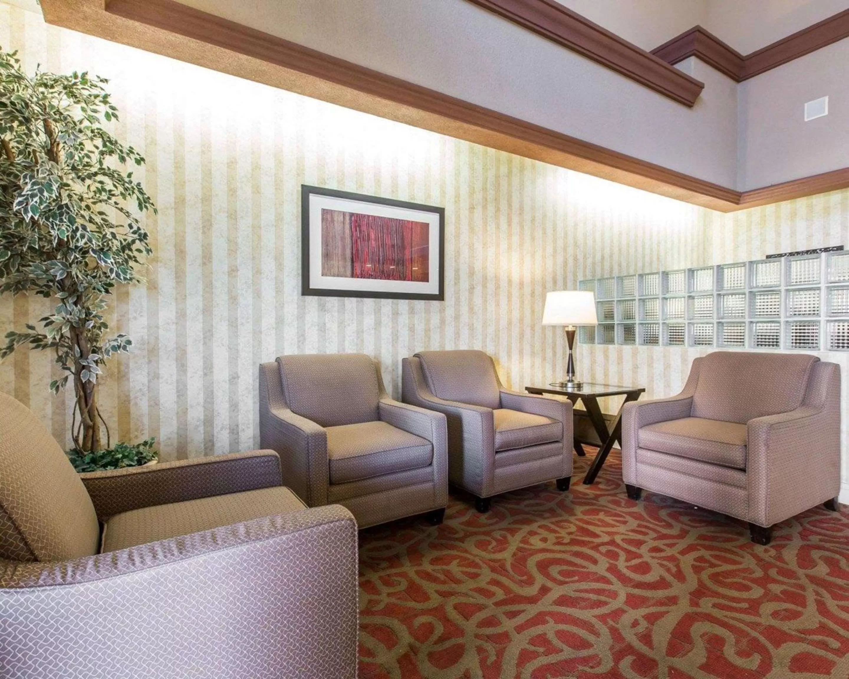 Lobby or reception in Comfort Suites Palm Desert I-10