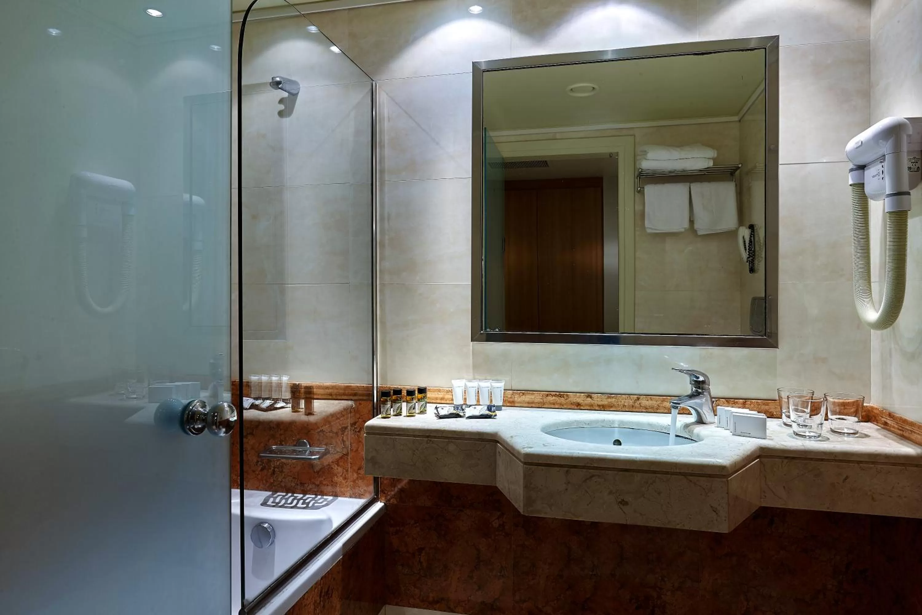 Bathroom in Atrion Hotel