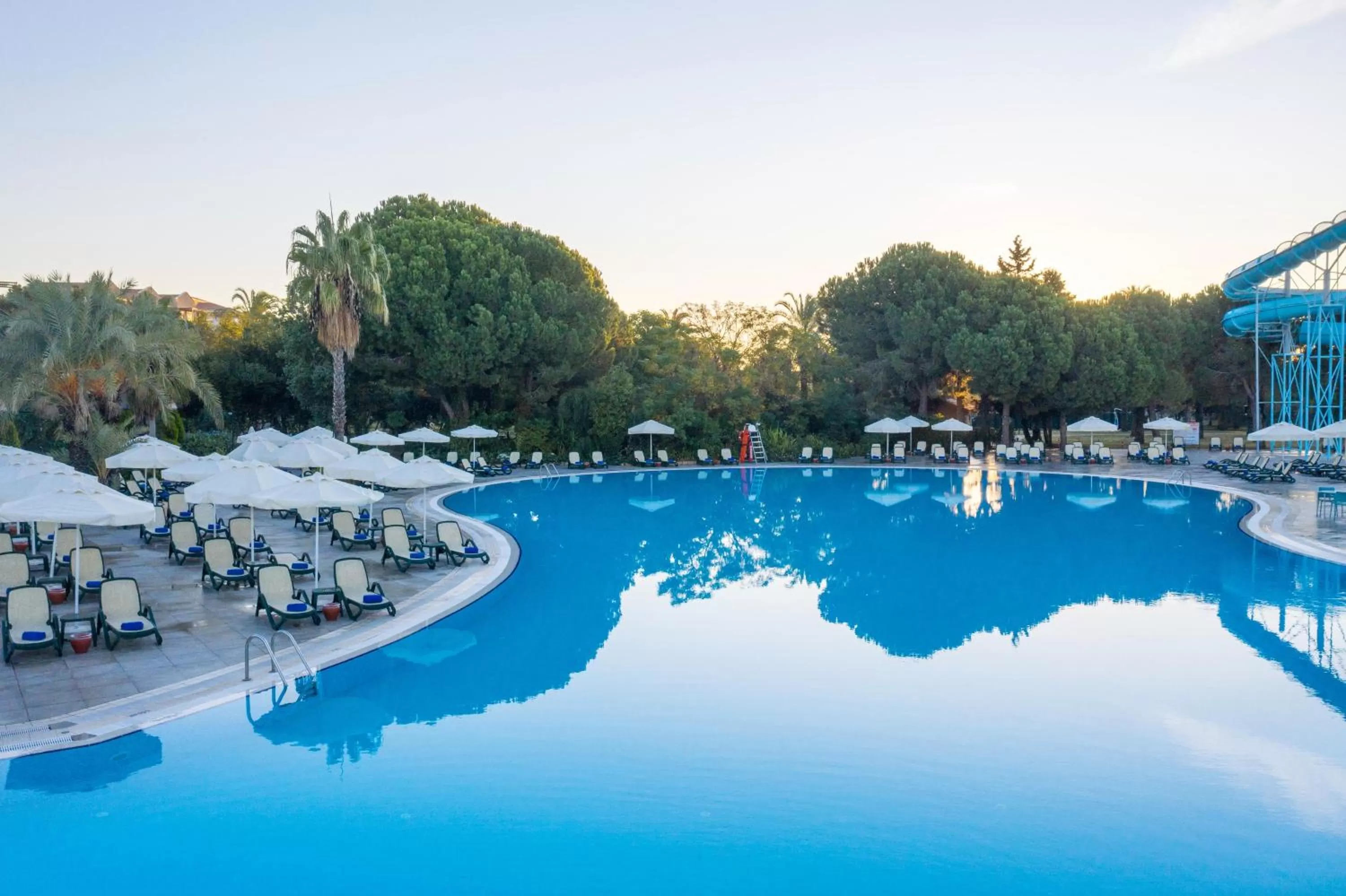 Swimming pool in Asteria Family Resort Belek