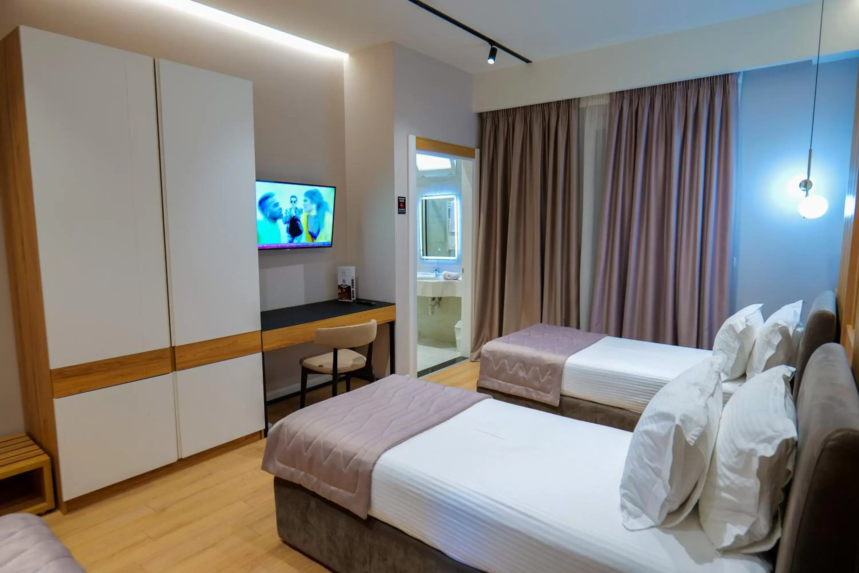 Bed in LORD Hotel Tirana
