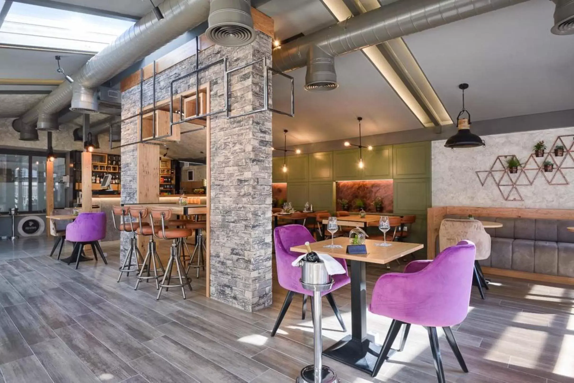 Restaurant/places to eat in Hotel Galija Restaurant/places to eat in Hotel Galija