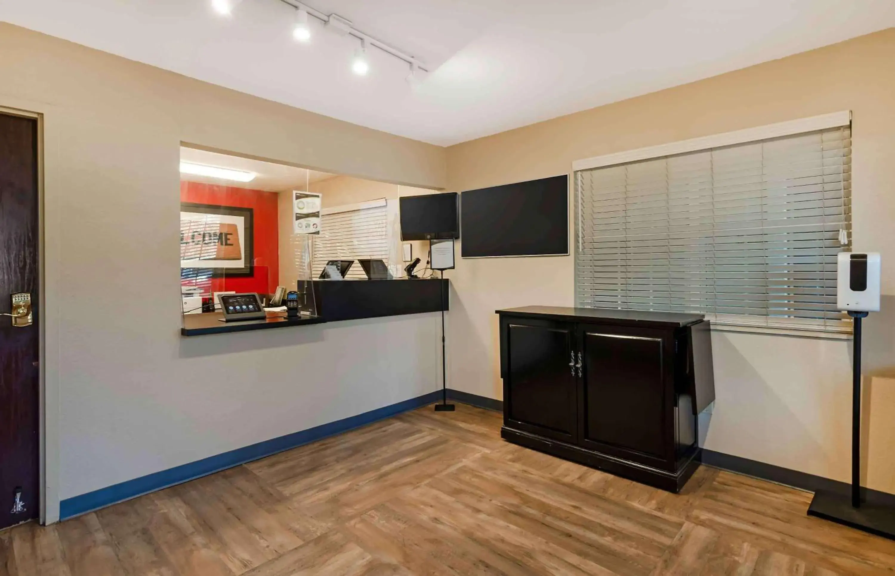 Lobby or reception, Lobby/Reception in Extended Stay America Select Suites - Roanoke - Airport