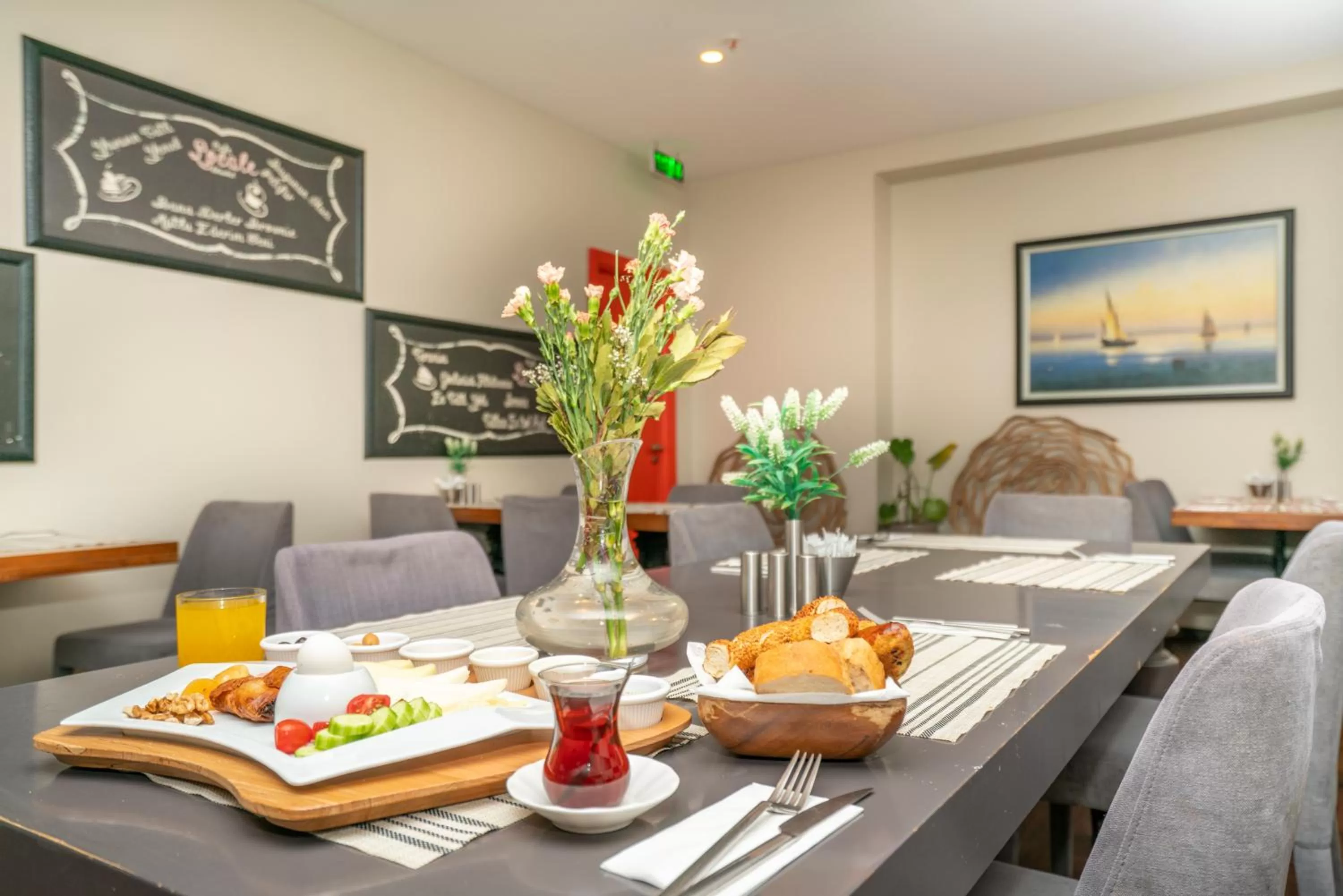 Restaurant/places to eat in The Gate Ataşehir Finance Centre