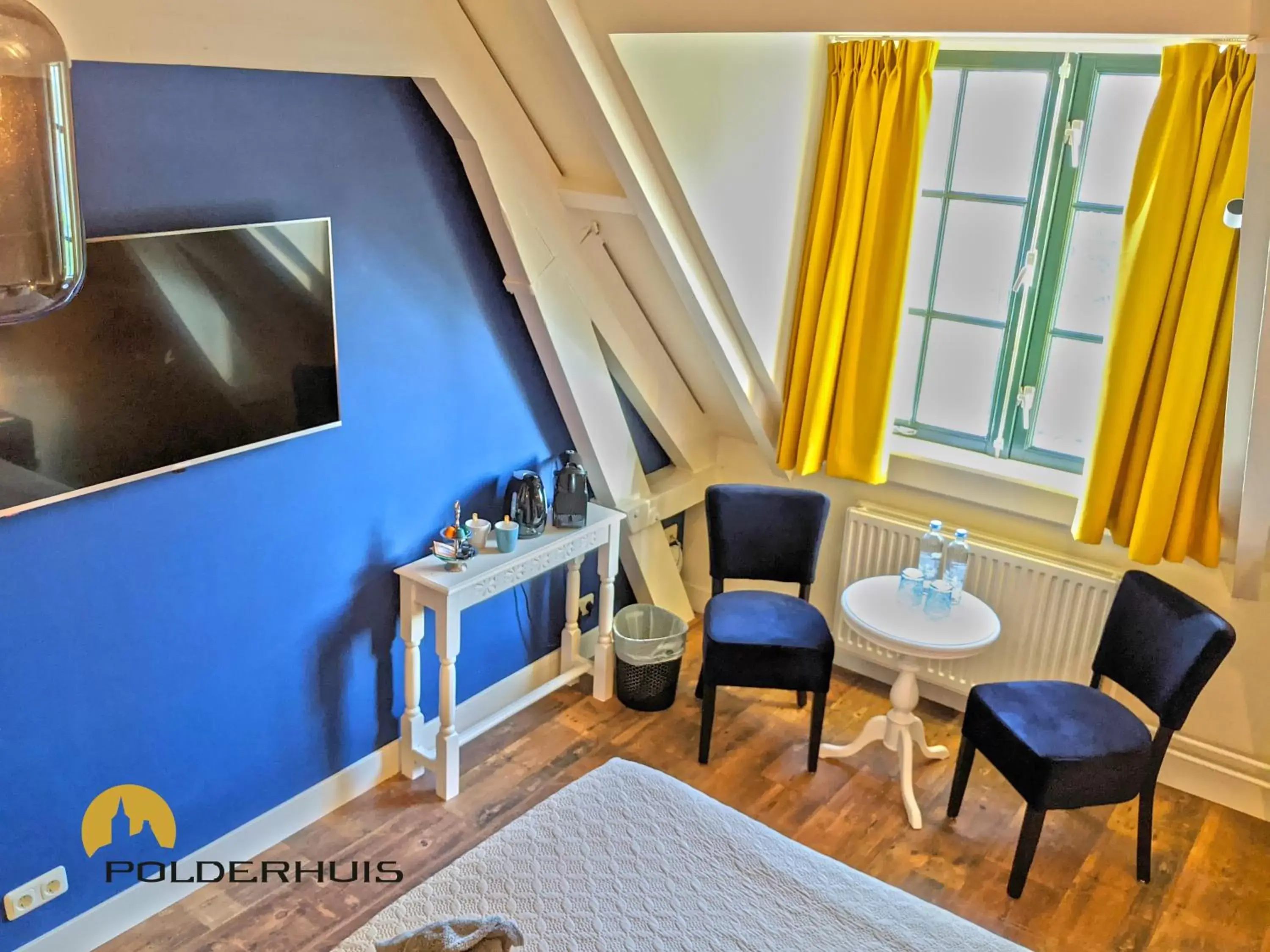 TV and multimedia in Polderhuis Bed & Breakfast