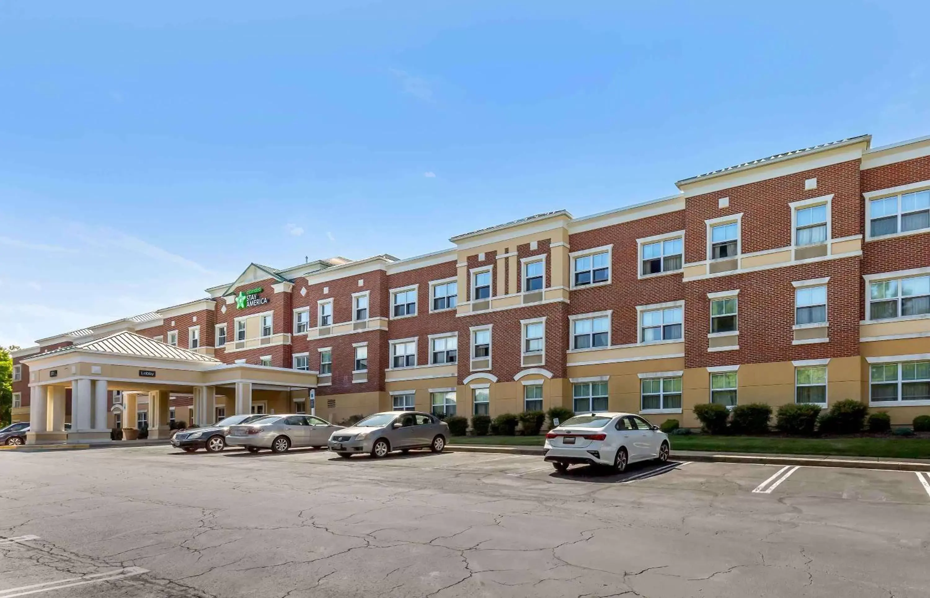 Property Building in Extended Stay America Suites - Washington, D.C. - Gaithersburg - South