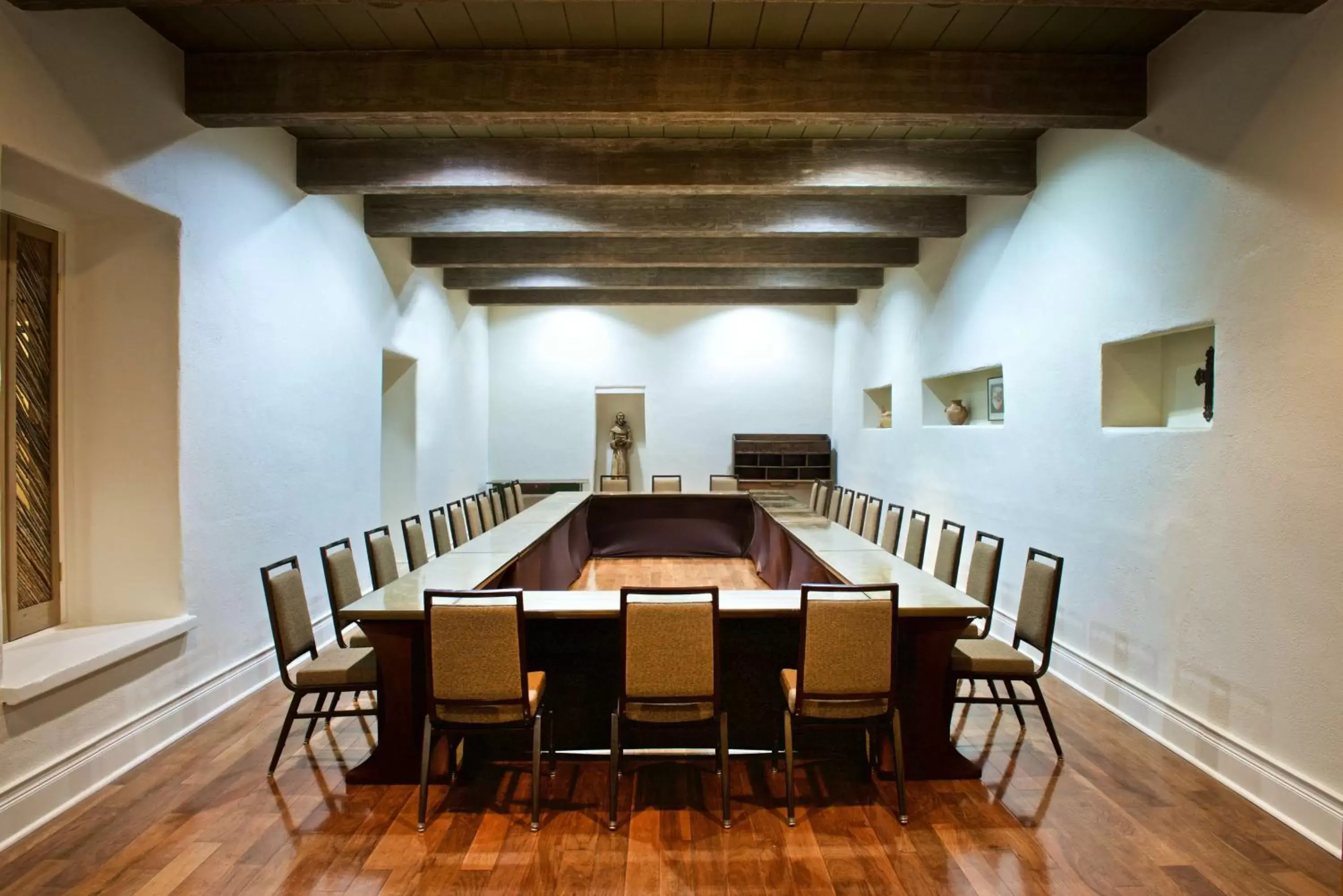 Meeting/conference room in Hilton Santa Fe Historic Plaza
