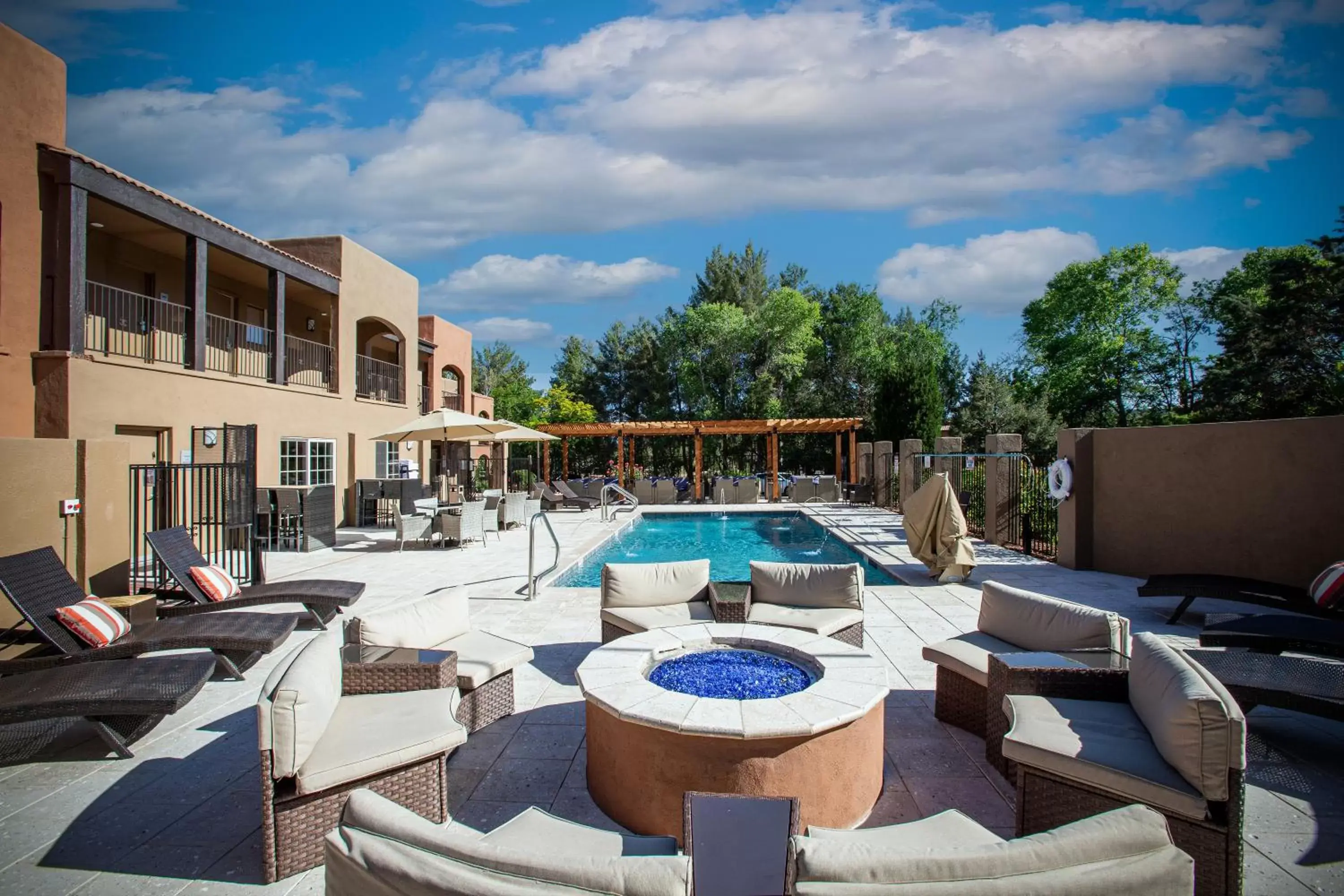 Property building, Swimming Pool in Arroyo Pinion Hotel, Ascend Hotel Collection