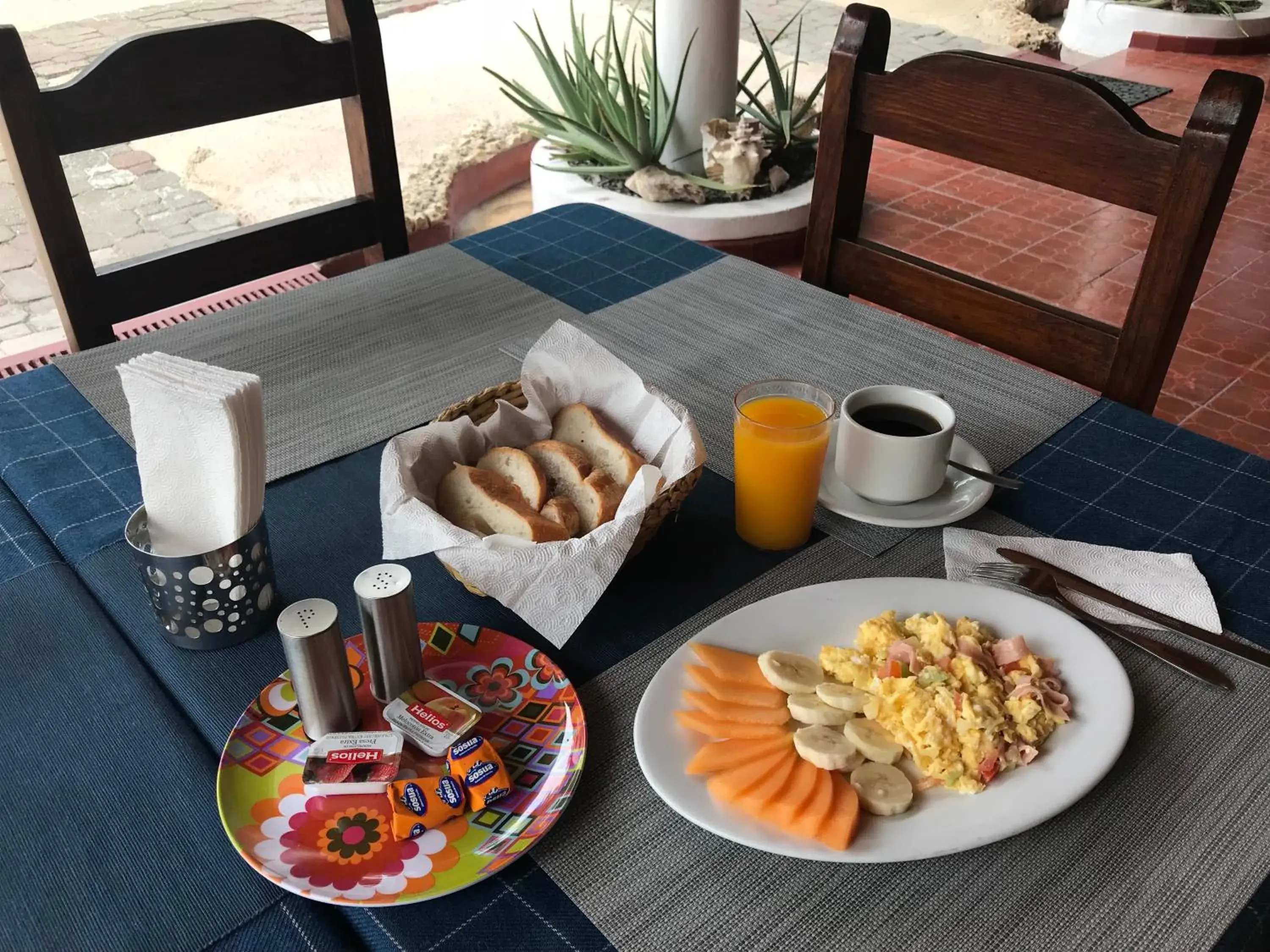 Breakfast in Hotel Zapata