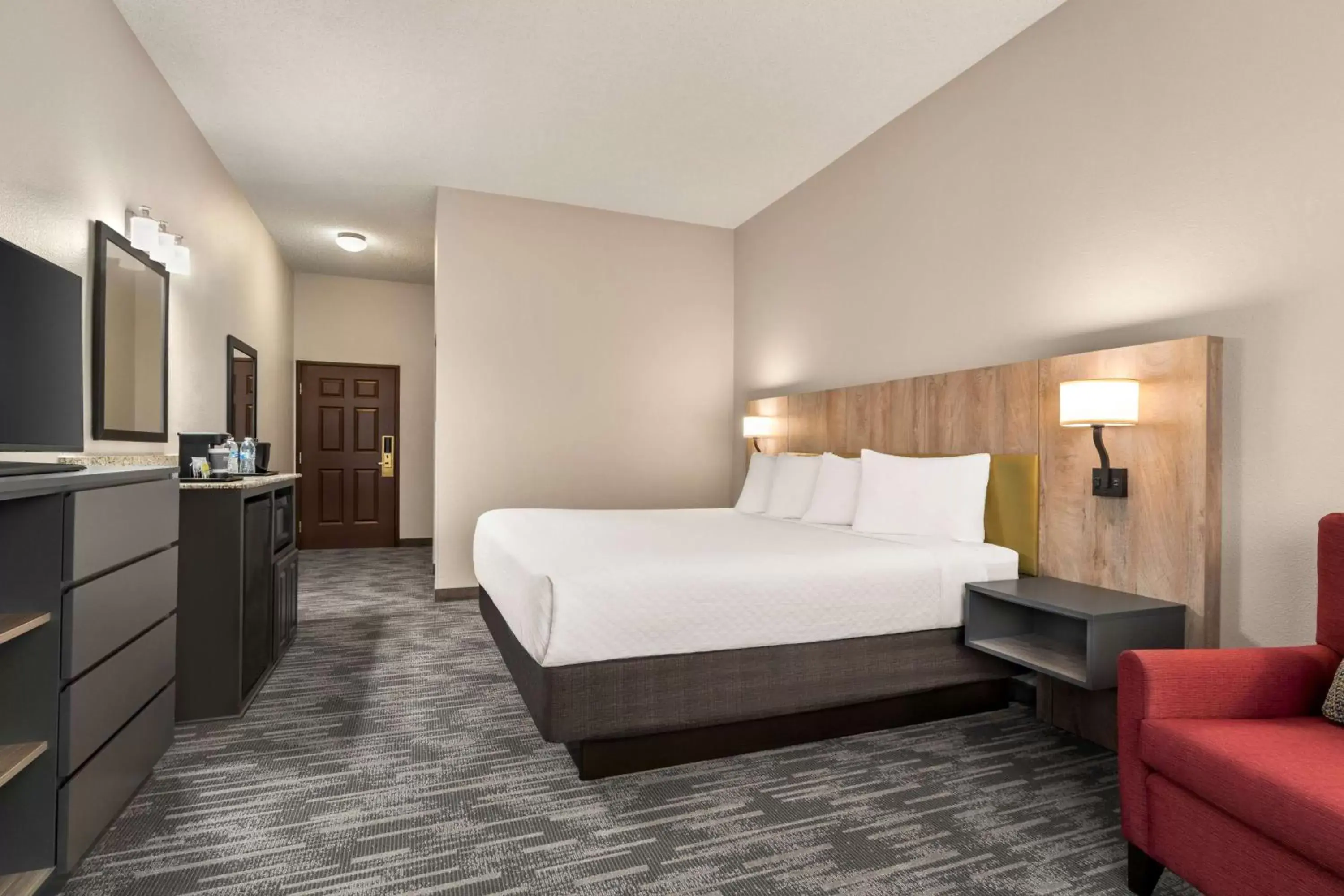 Bedroom, Bed in Country Inn & Suites by Radisson, Boise West, ID