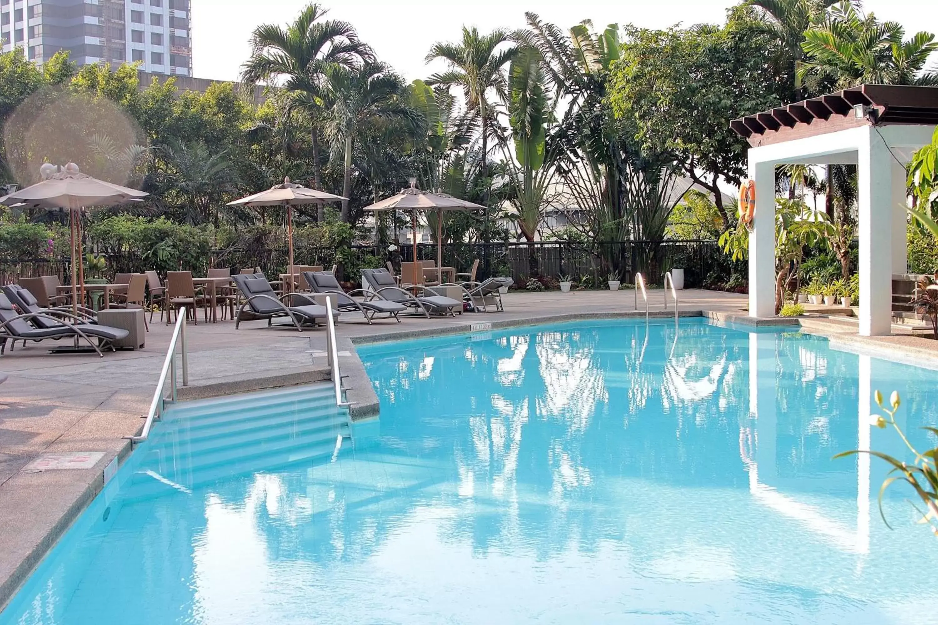 Swimming Pool in Crowne Plaza Manila Galleria, an IHG Hotel