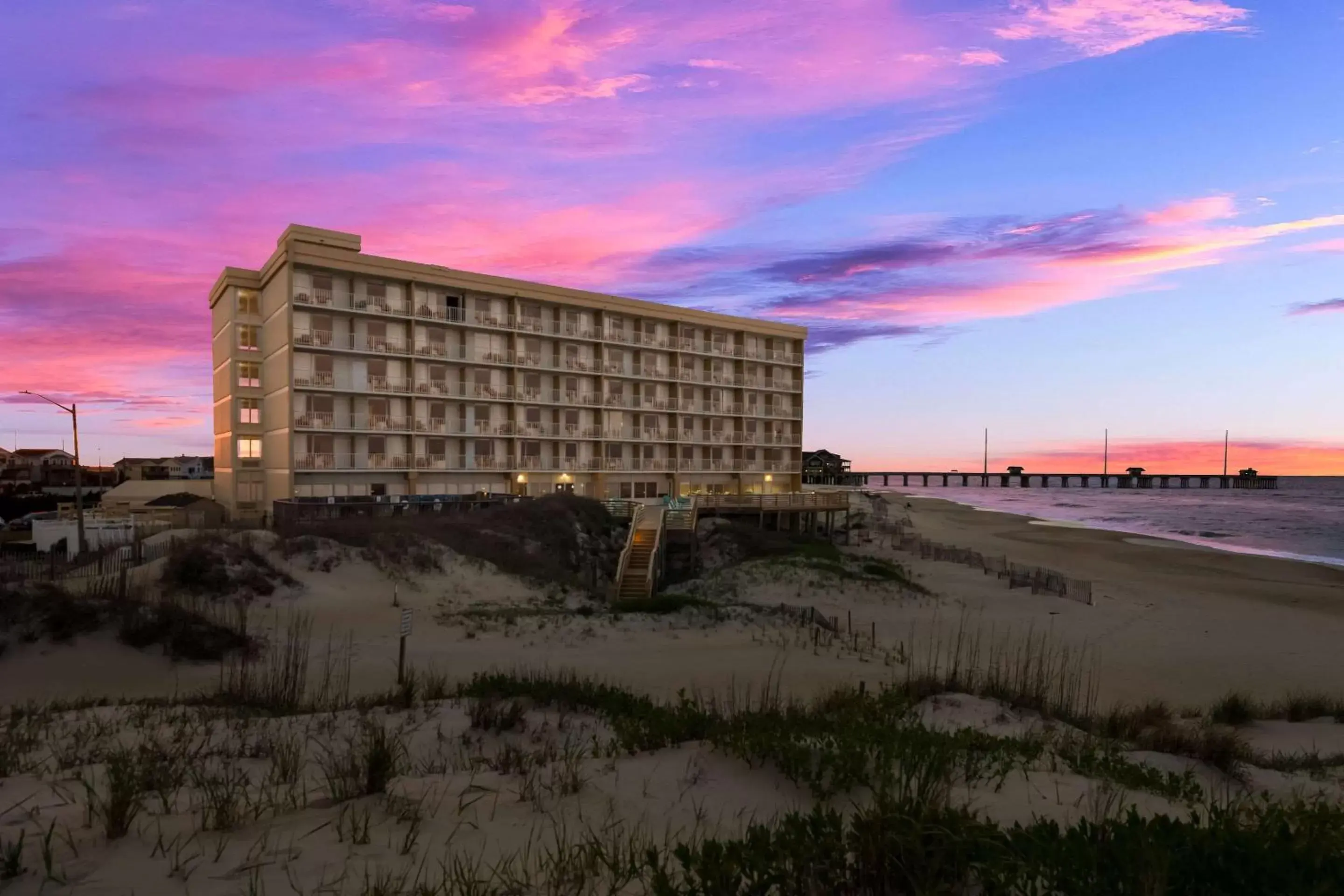 Property Building in Comfort Inn South Oceanfront