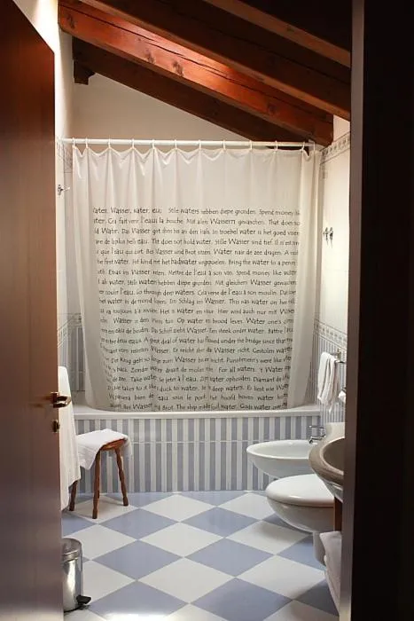 Bathroom in Hotel Antico Moro