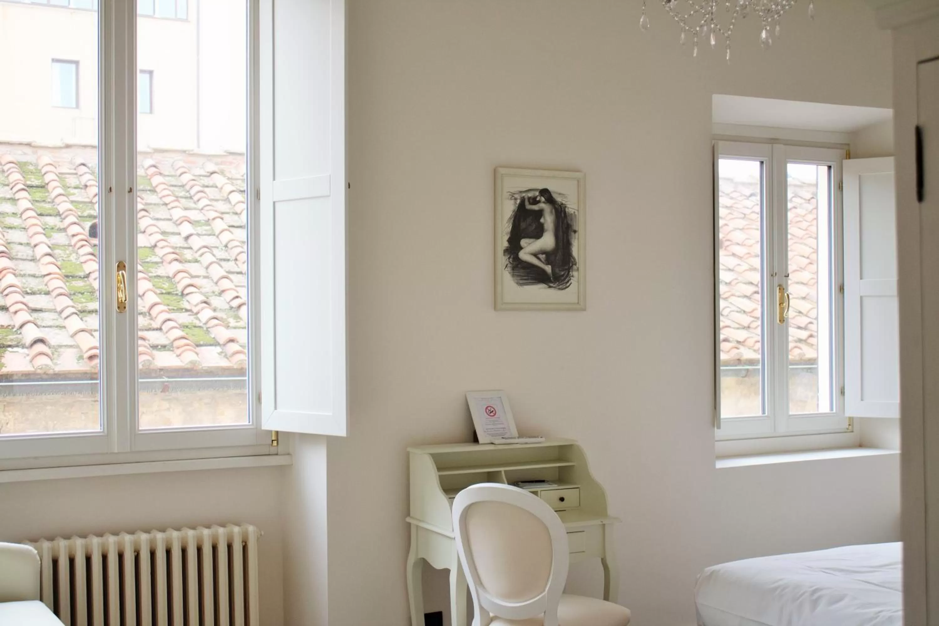 Decorative detail, Bed in Tornabuoni View