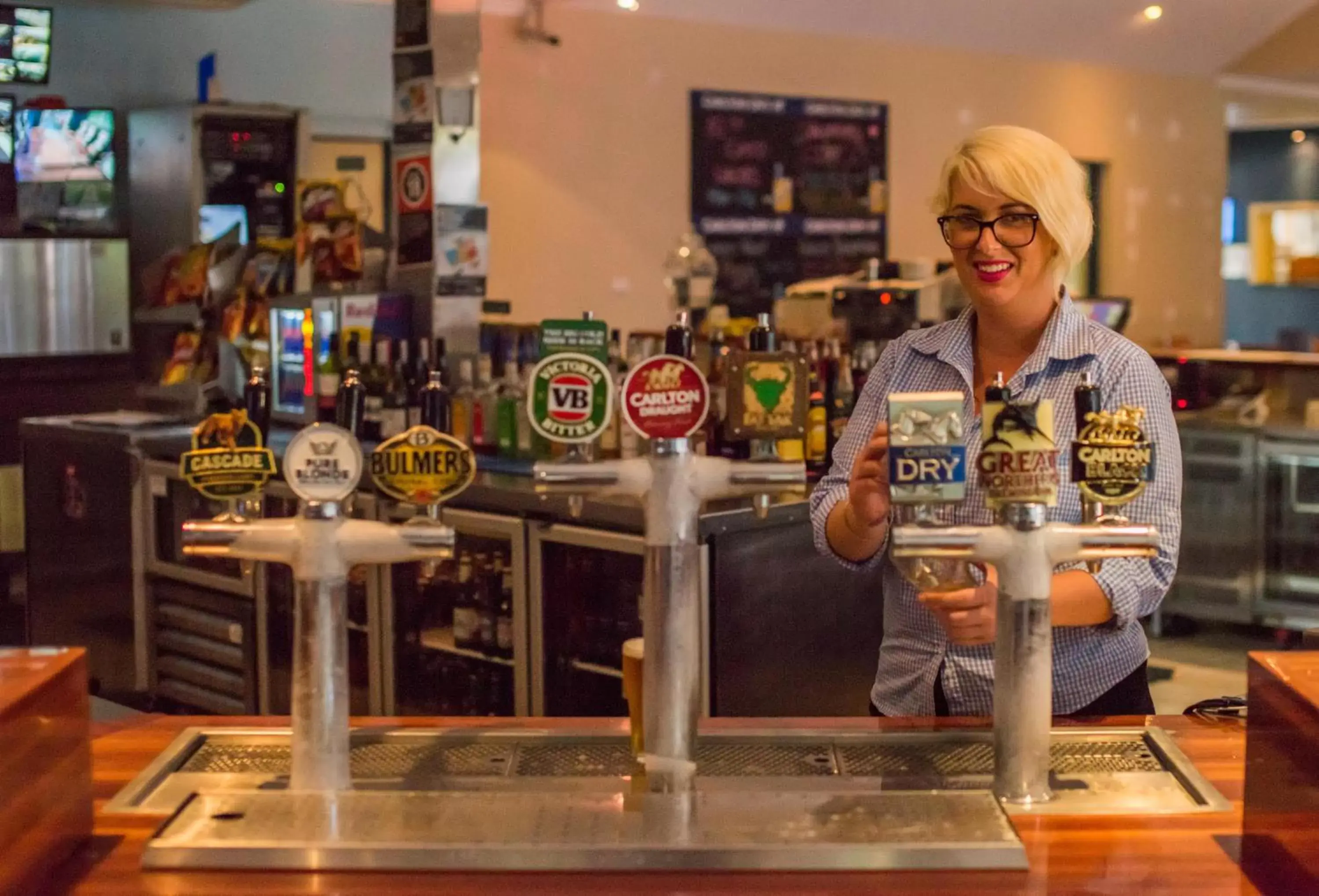 Lounge or bar in Settlers Inn Lounge or bar in Settlers Inn