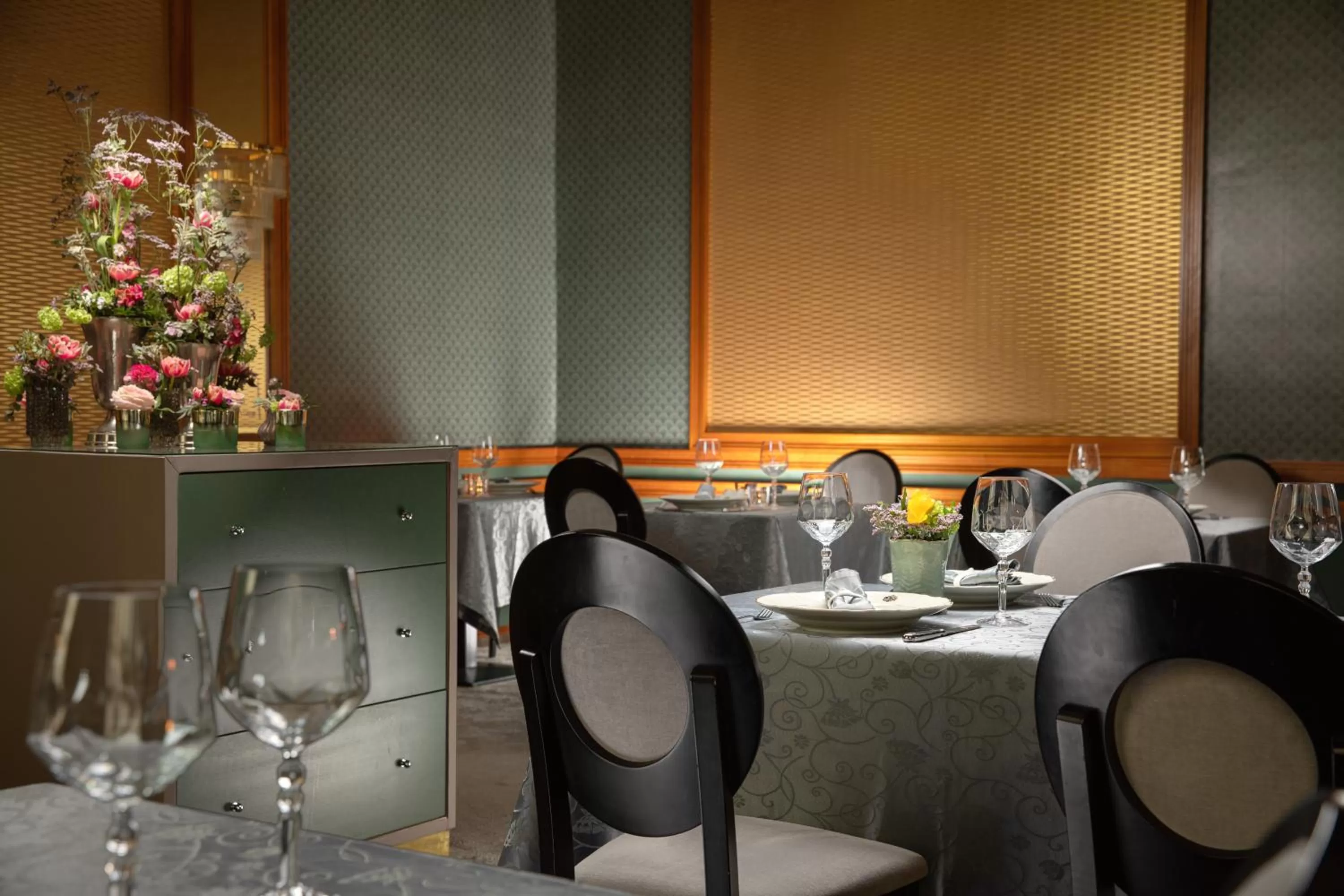 Restaurant/places to eat in Grand Hotel Bohemia