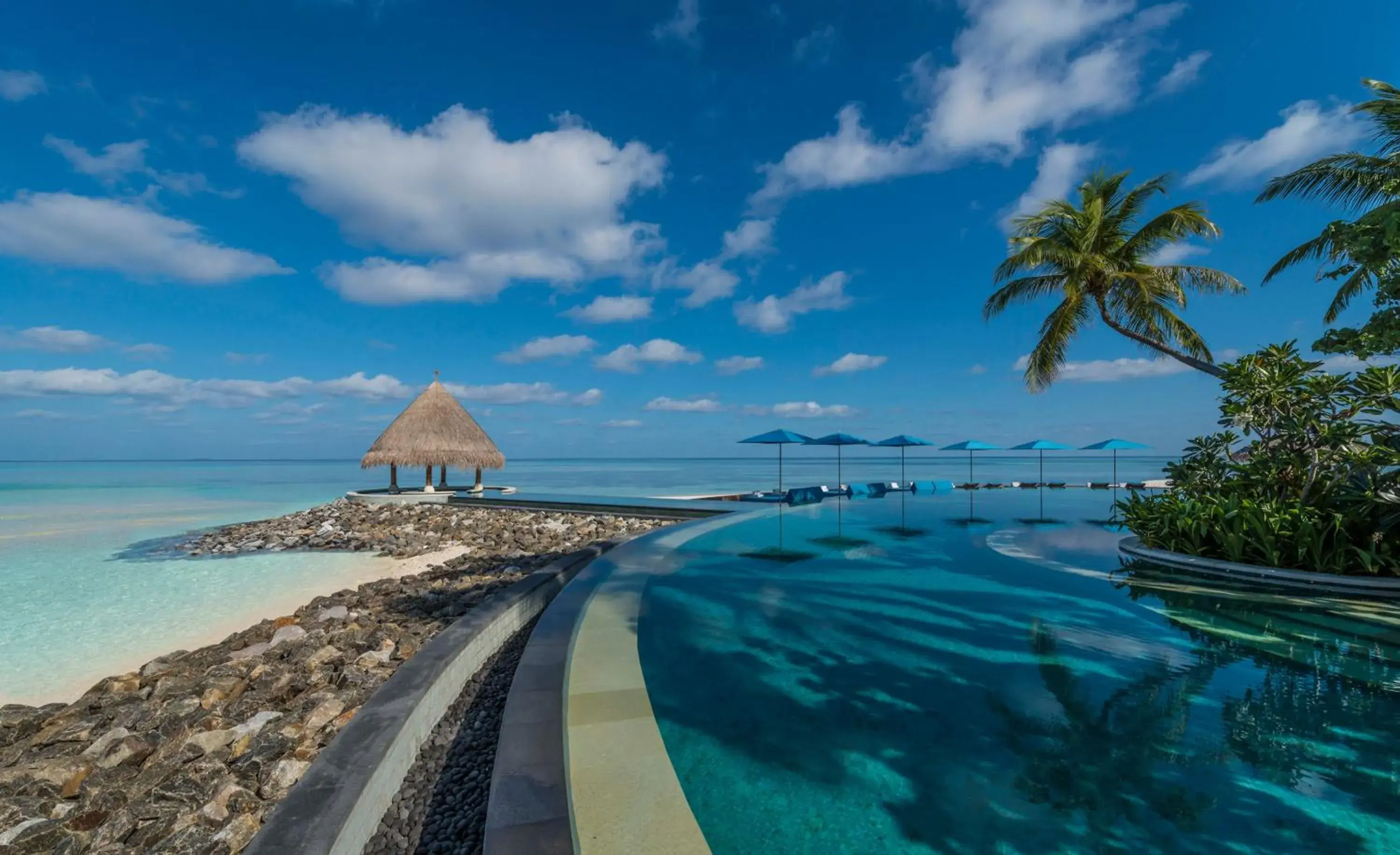 , Swimming Pool in Four Seasons Resort Maldives at Kuda Huraa
