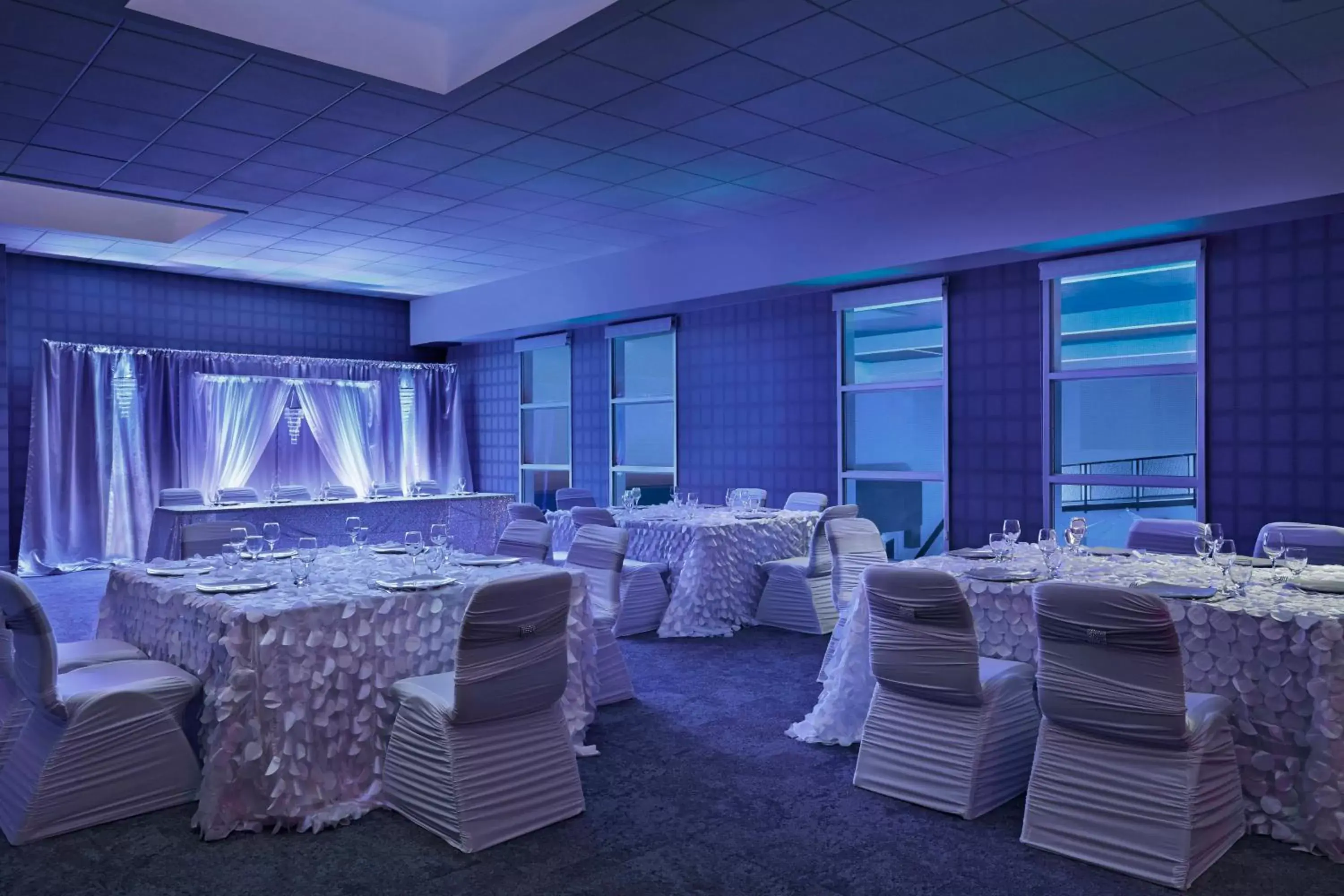Lobby or reception, Banquet Facilities in Aloft Hotel Calgary University