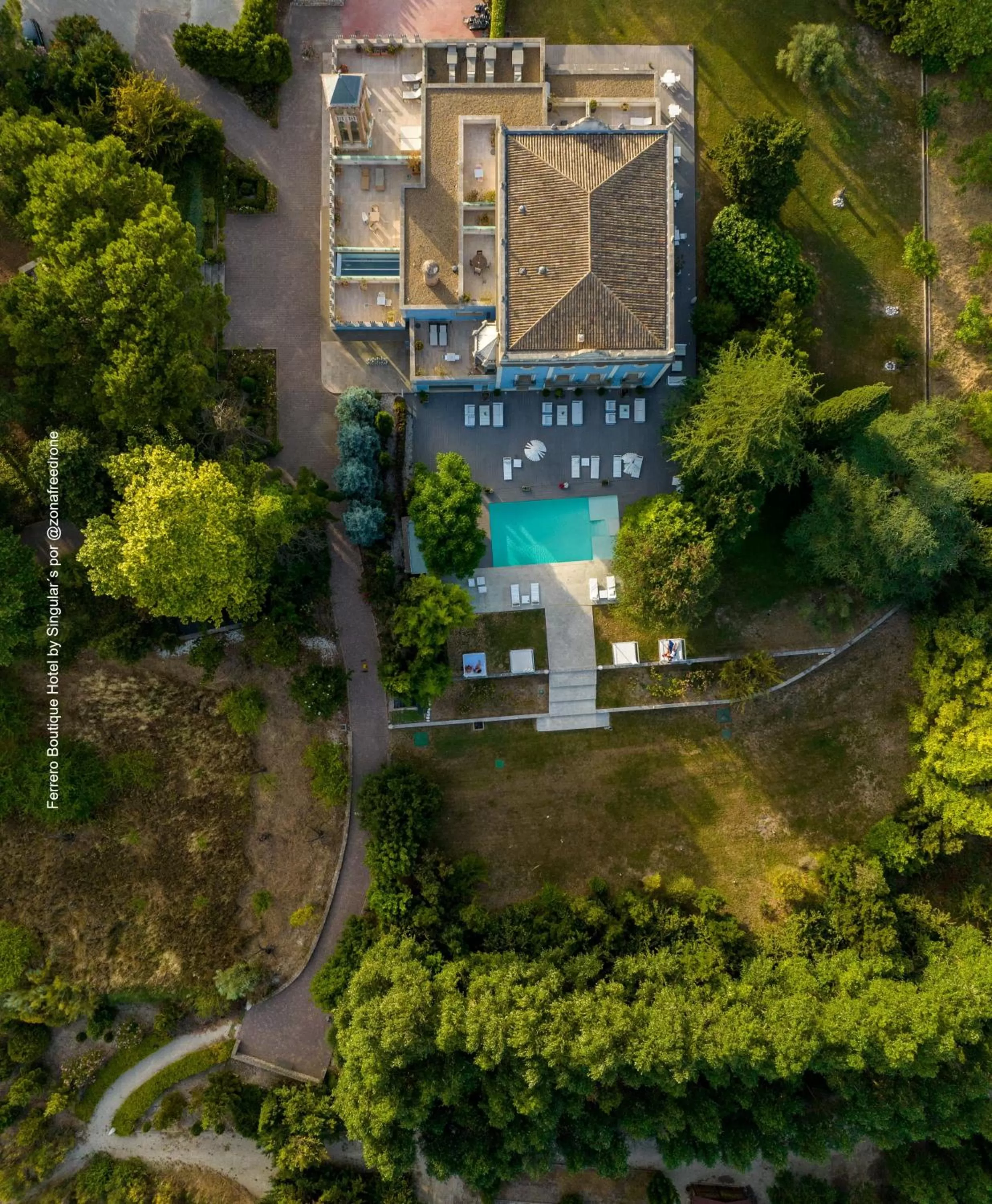 Property building, Bird's-eye View in Hotel Ferrero - Singular's Hotels