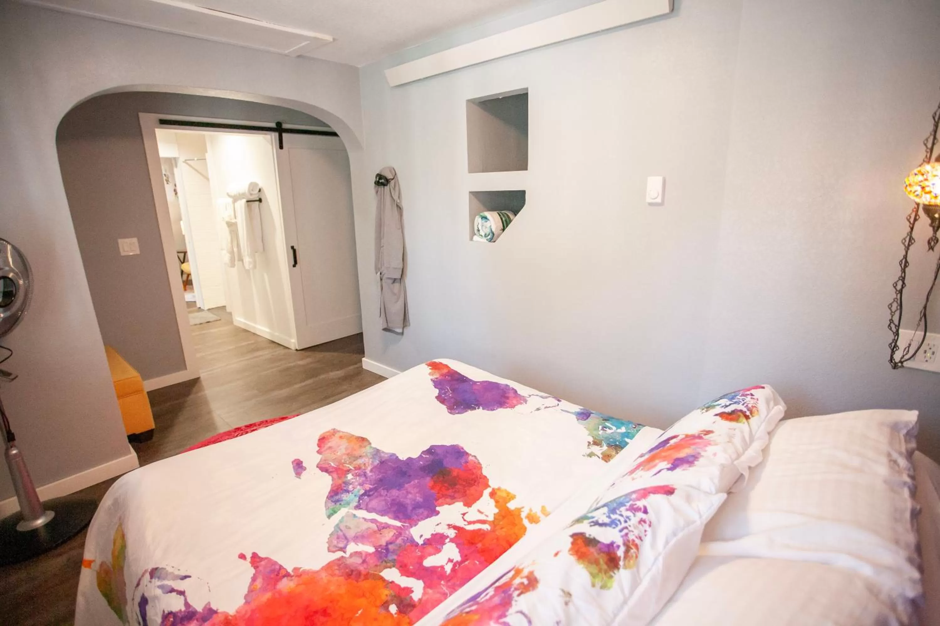 Bed in EO Bungalows, Black Hills