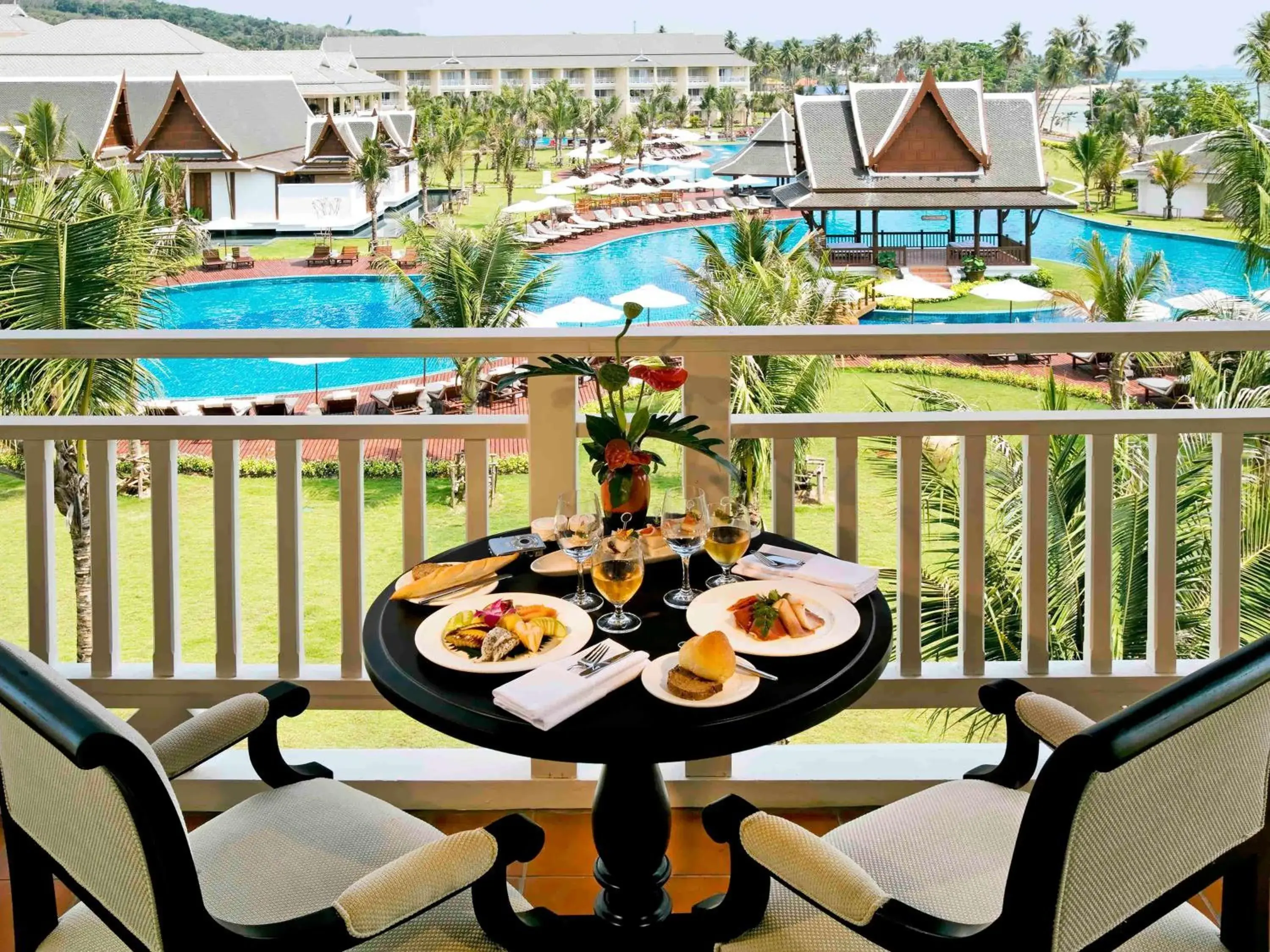 Bedroom, Pool View in Sofitel Krabi Phokeethra Golf and Spa Resort