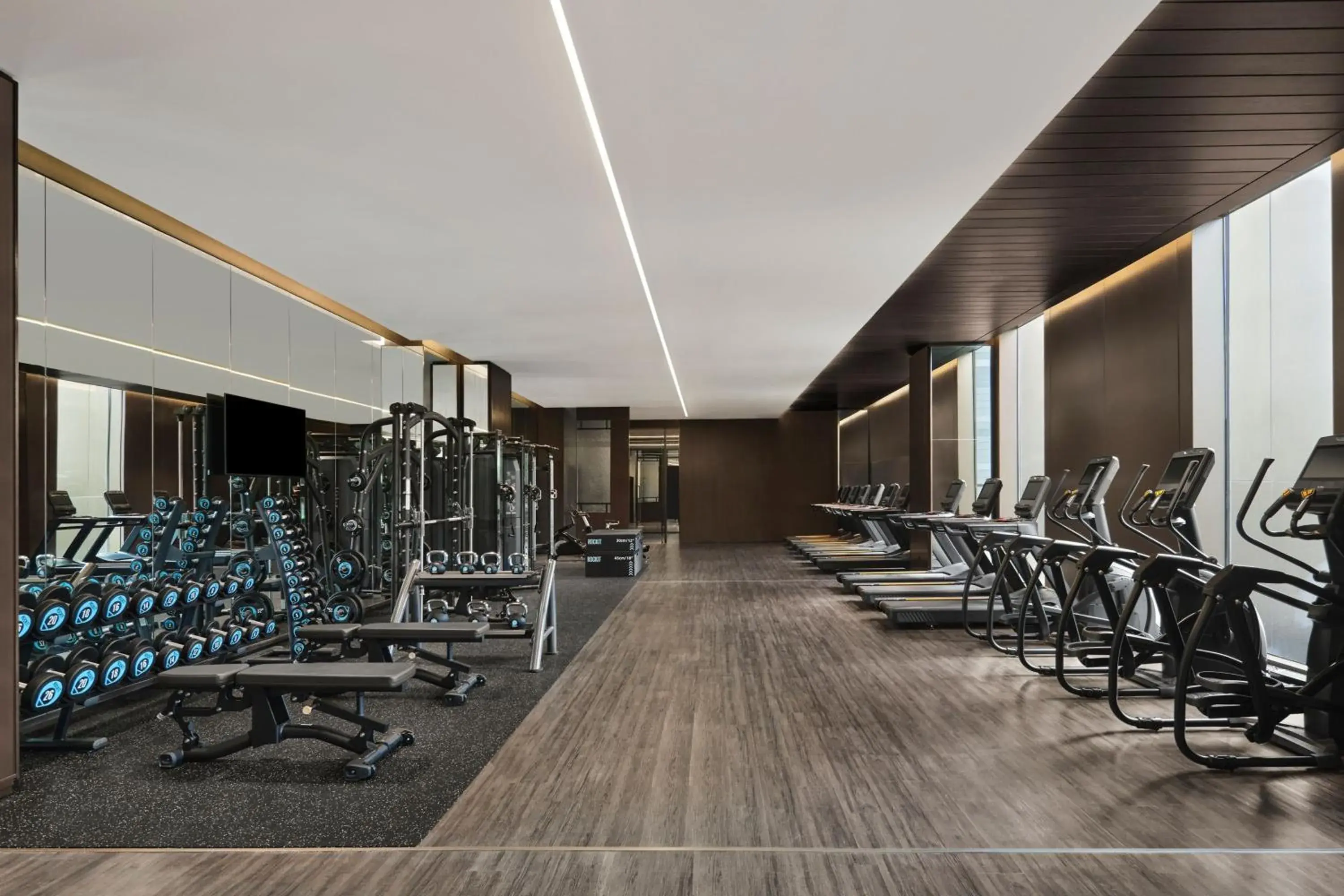 Fitness centre/facilities, Fitness Center/Facilities in Guangzhou Marriott Hotel Baiyun