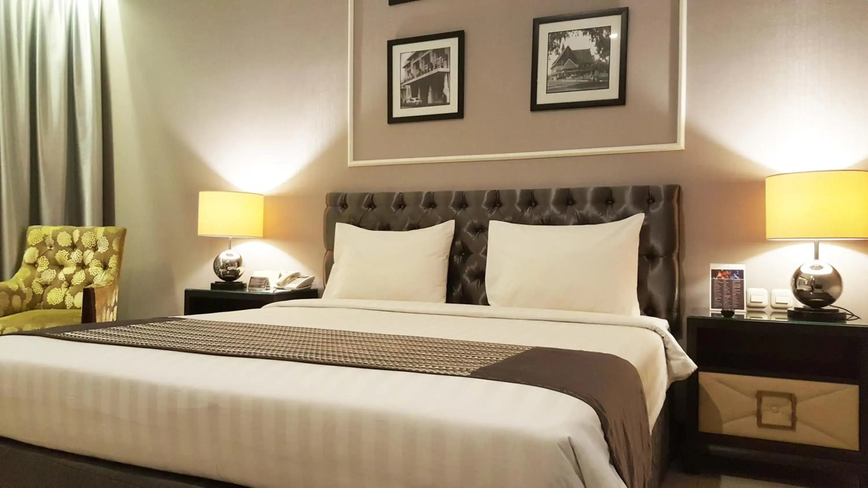 Bed in The Mirah Bogor Hotel