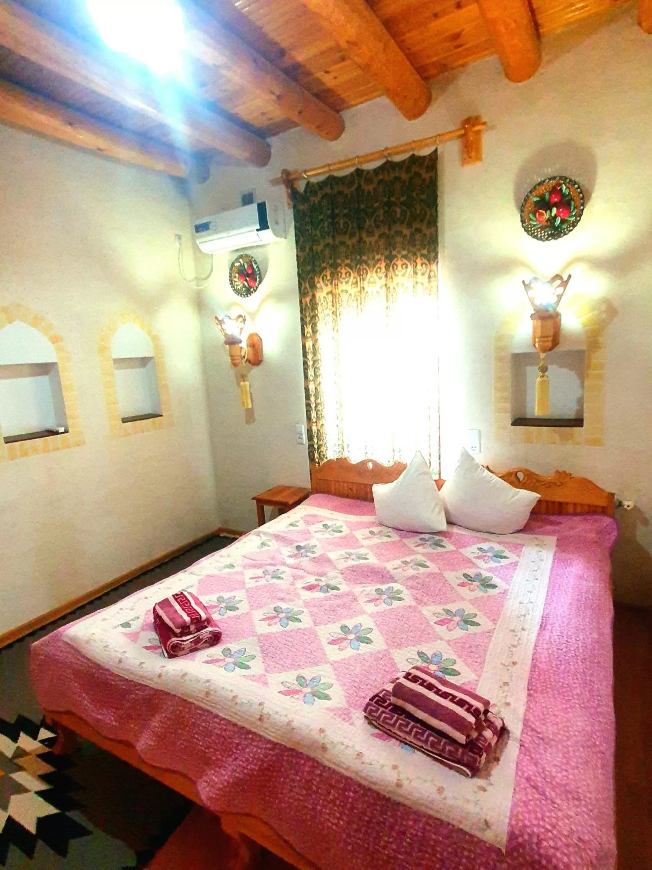 Large Double Room in Zukhro Boutique Hotel