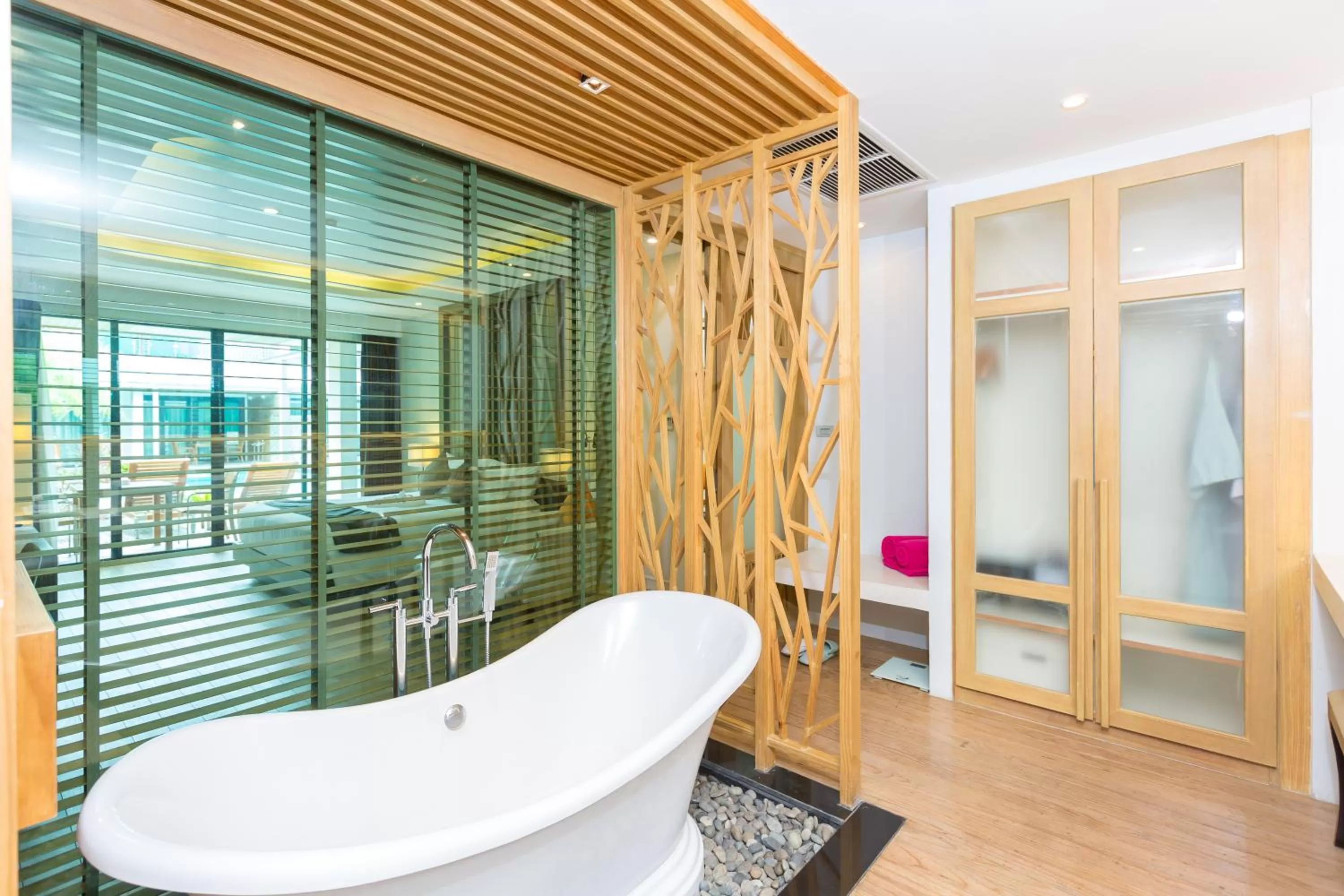 Bathroom in Wyndham Sea Pearl Resort, Phuket