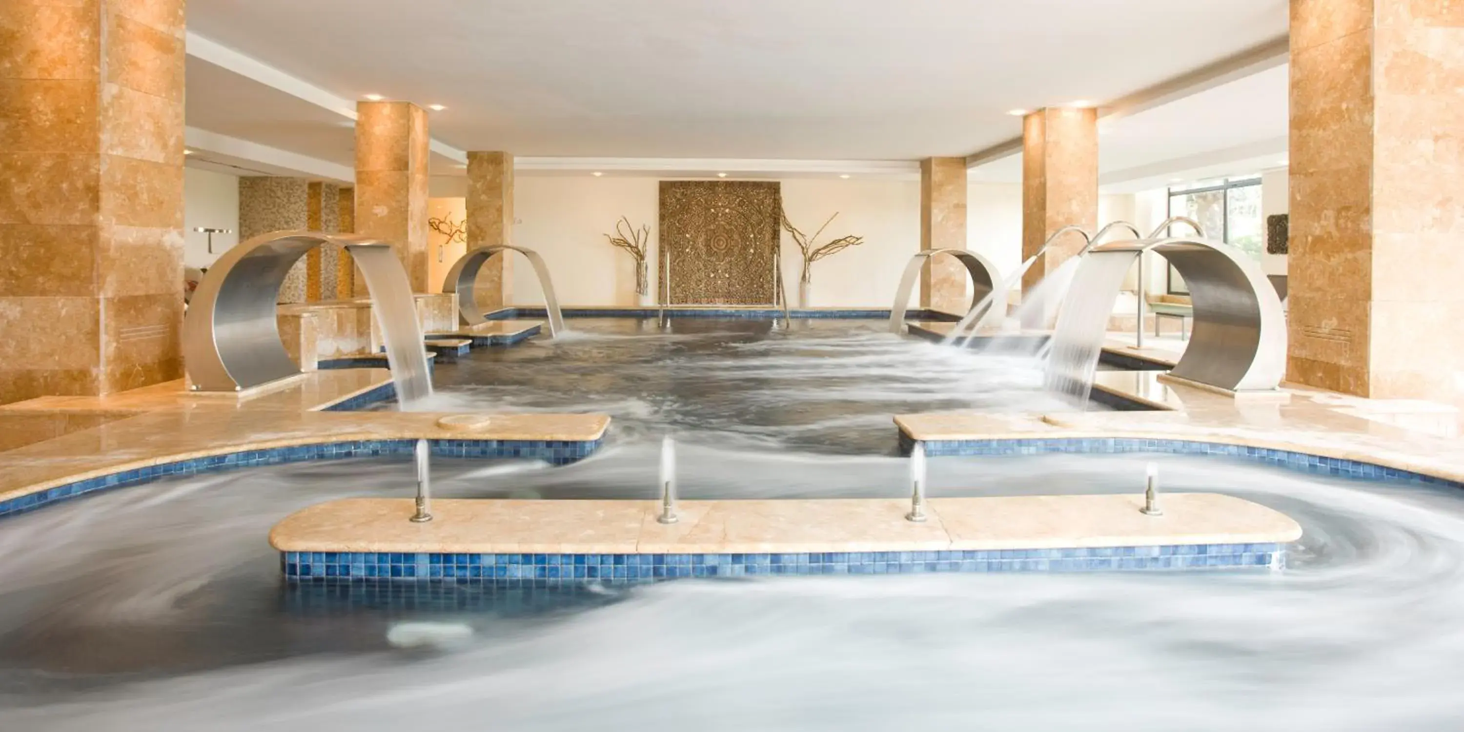 Spa and wellness centre/facilities, Swimming Pool in Insotel Fenicia Prestige Suites & Spa