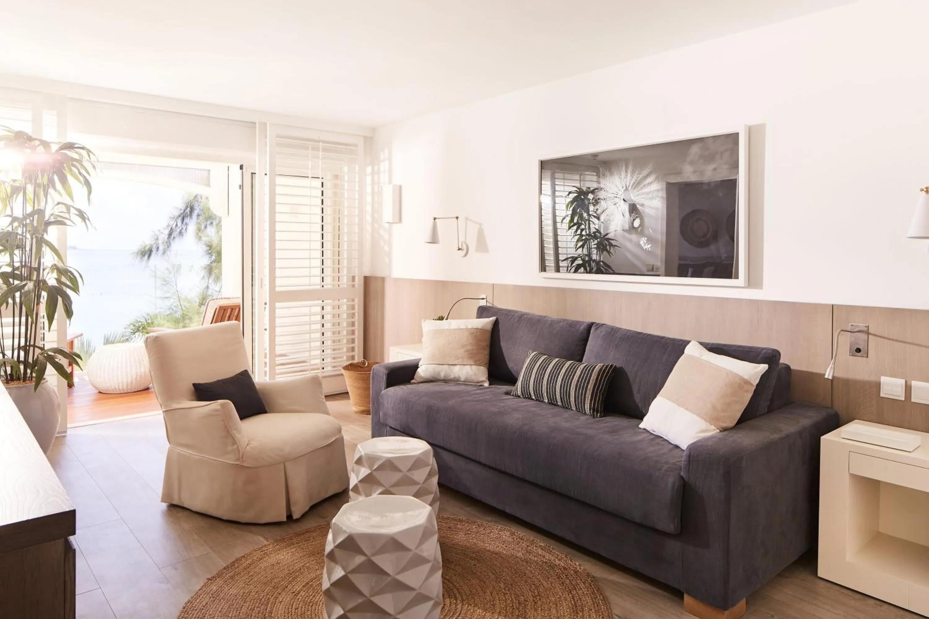 Area and facilities in LUX* Grand Gaube Resort & Villas