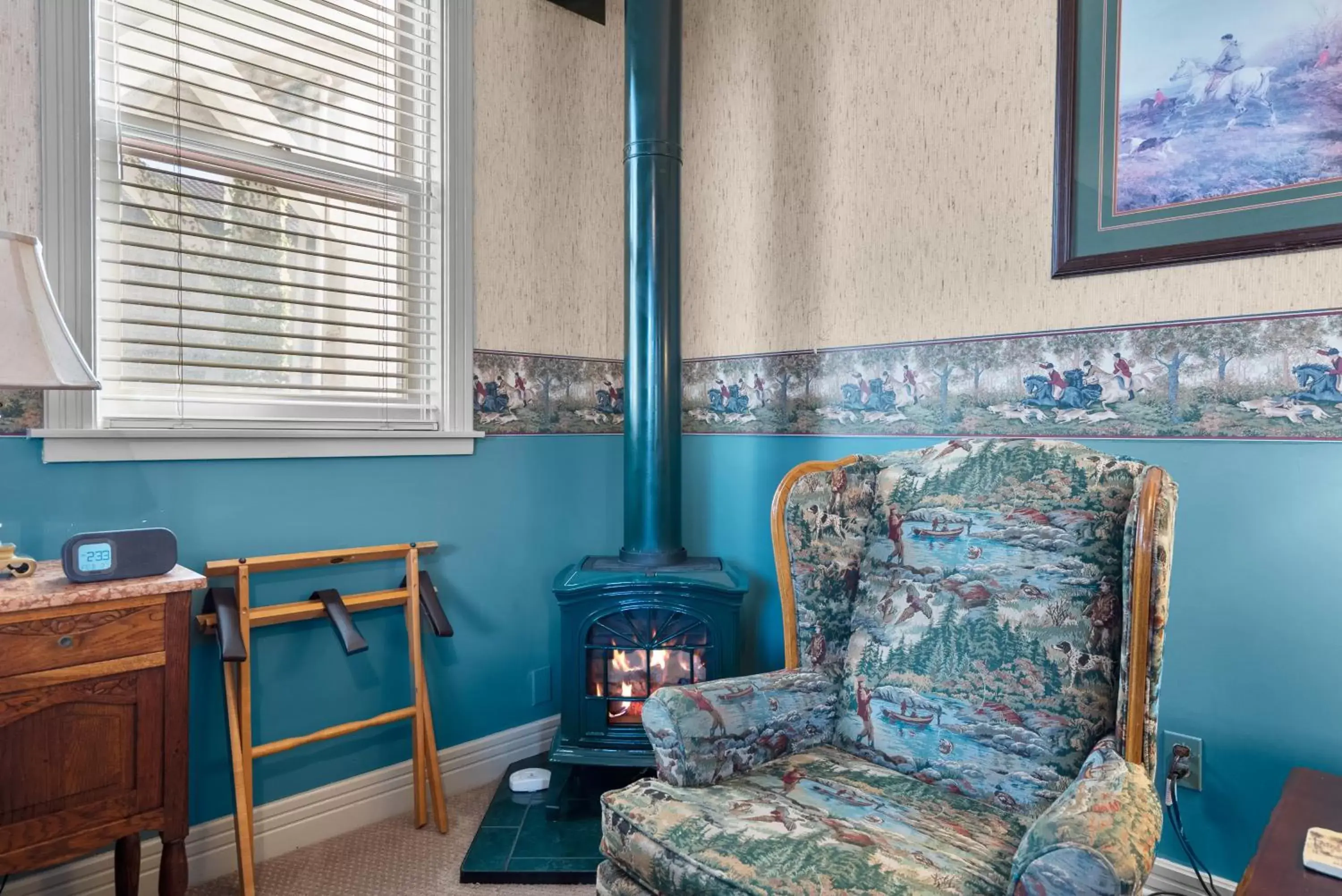 Seating Area in Hennessey House Bed and Breakfast