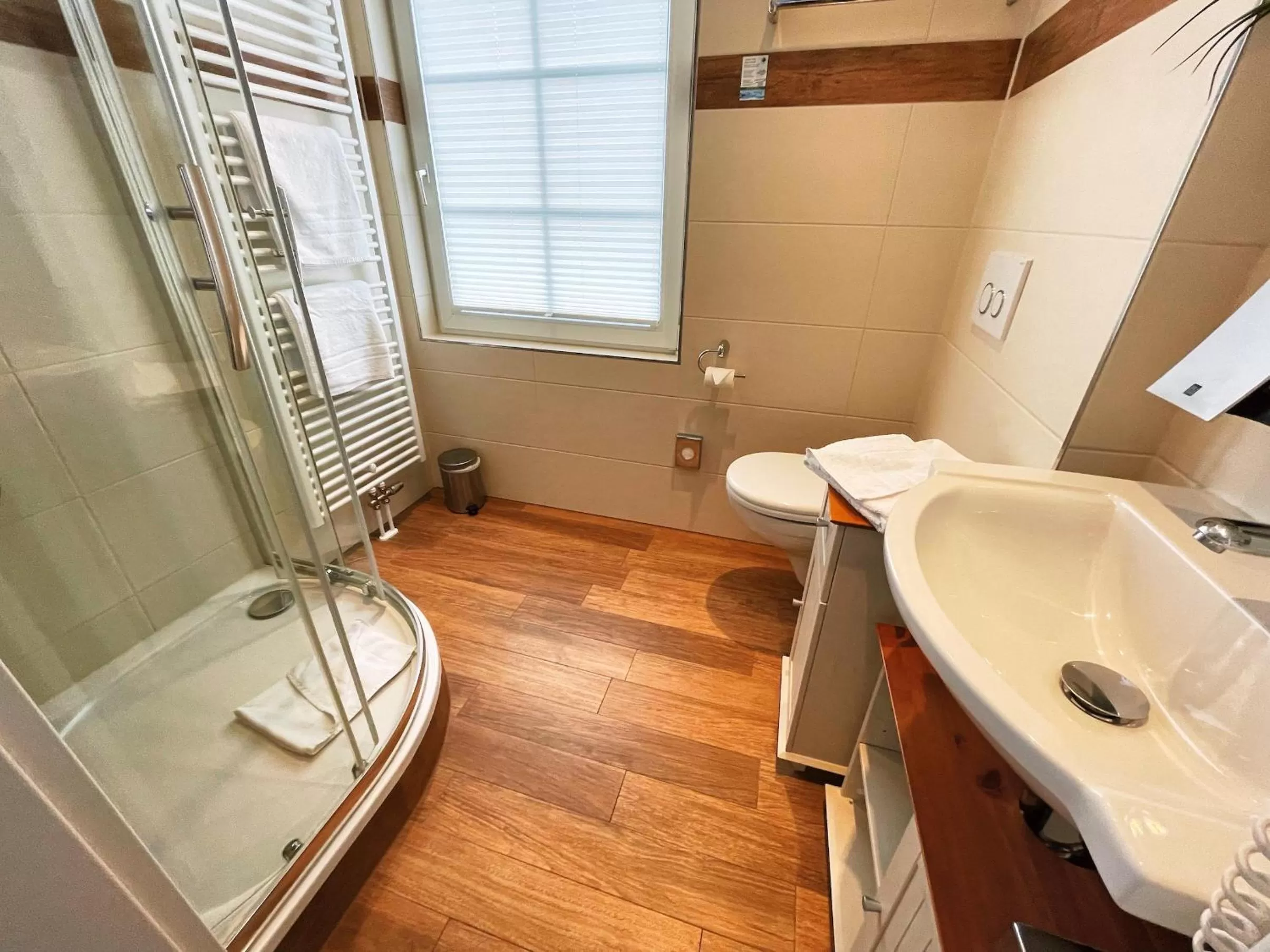 Bathroom in Albhotel Malakoff - House of Nature