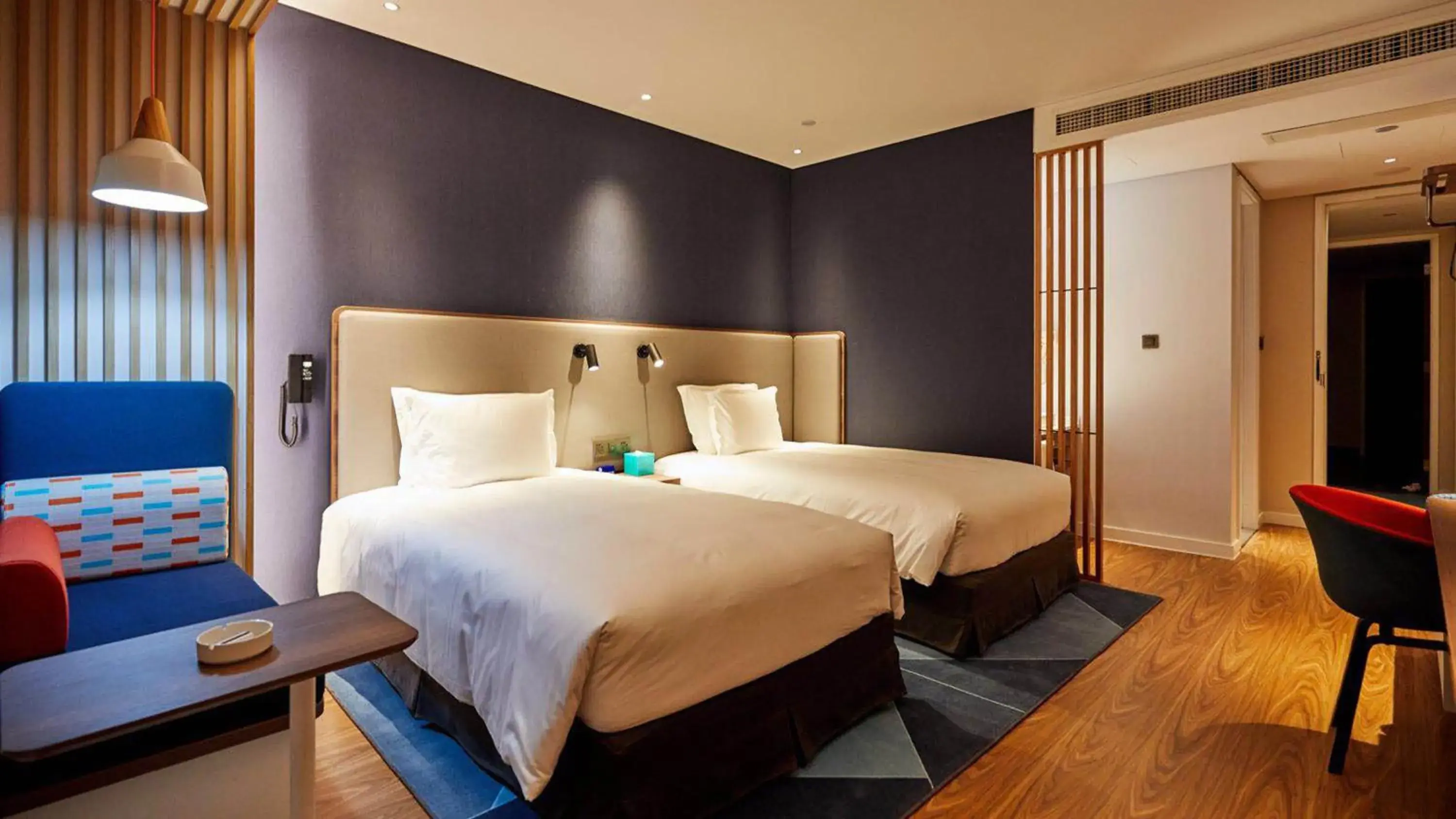 Photo of the whole room, Bed in Holiday Inn Express Shijiazhuang High-tech Zone, an IHG Hotel