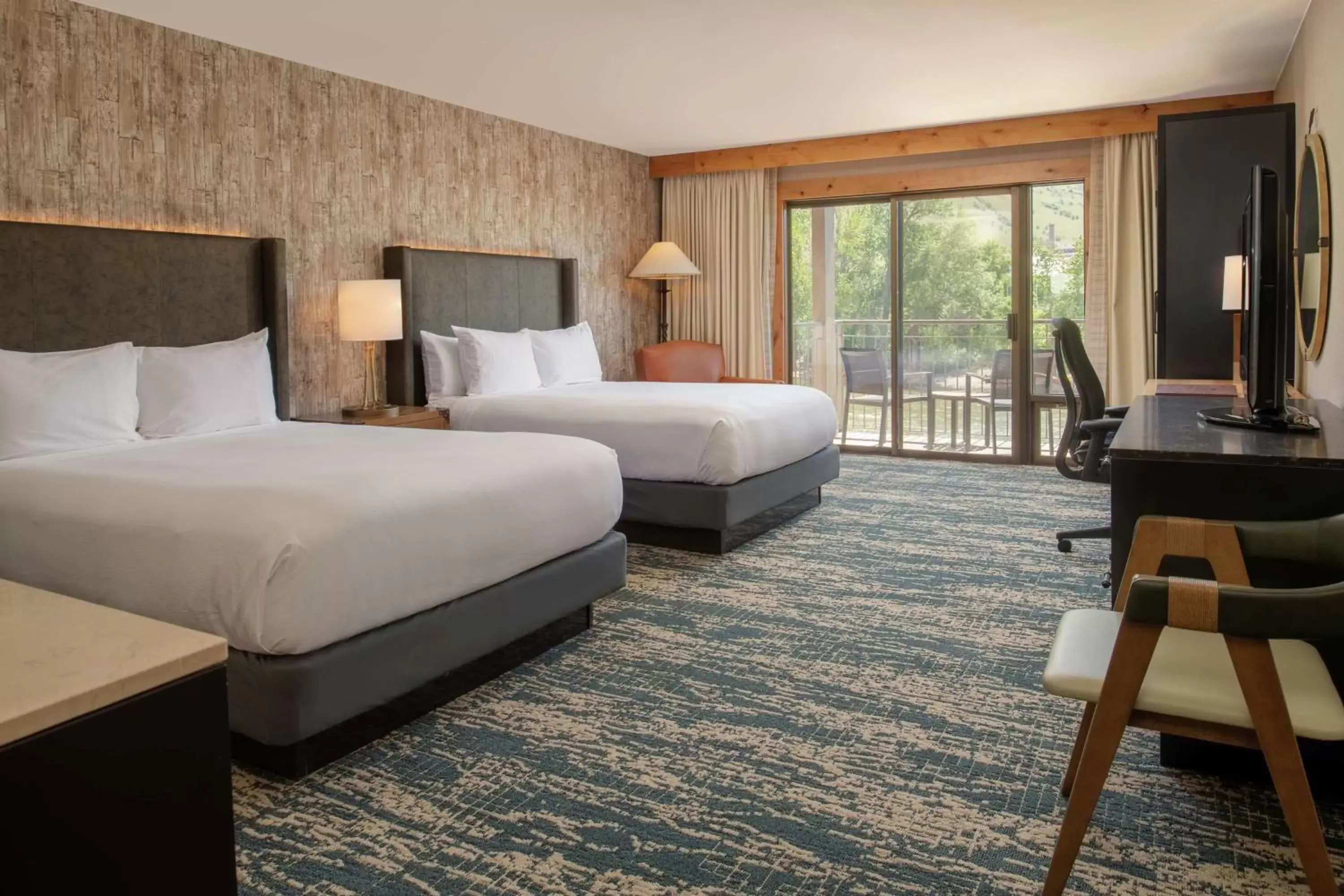 Bed in DoubleTree by Hilton Missoula Edgewater Bed in DoubleTree by Hilton Missoula Edgewater