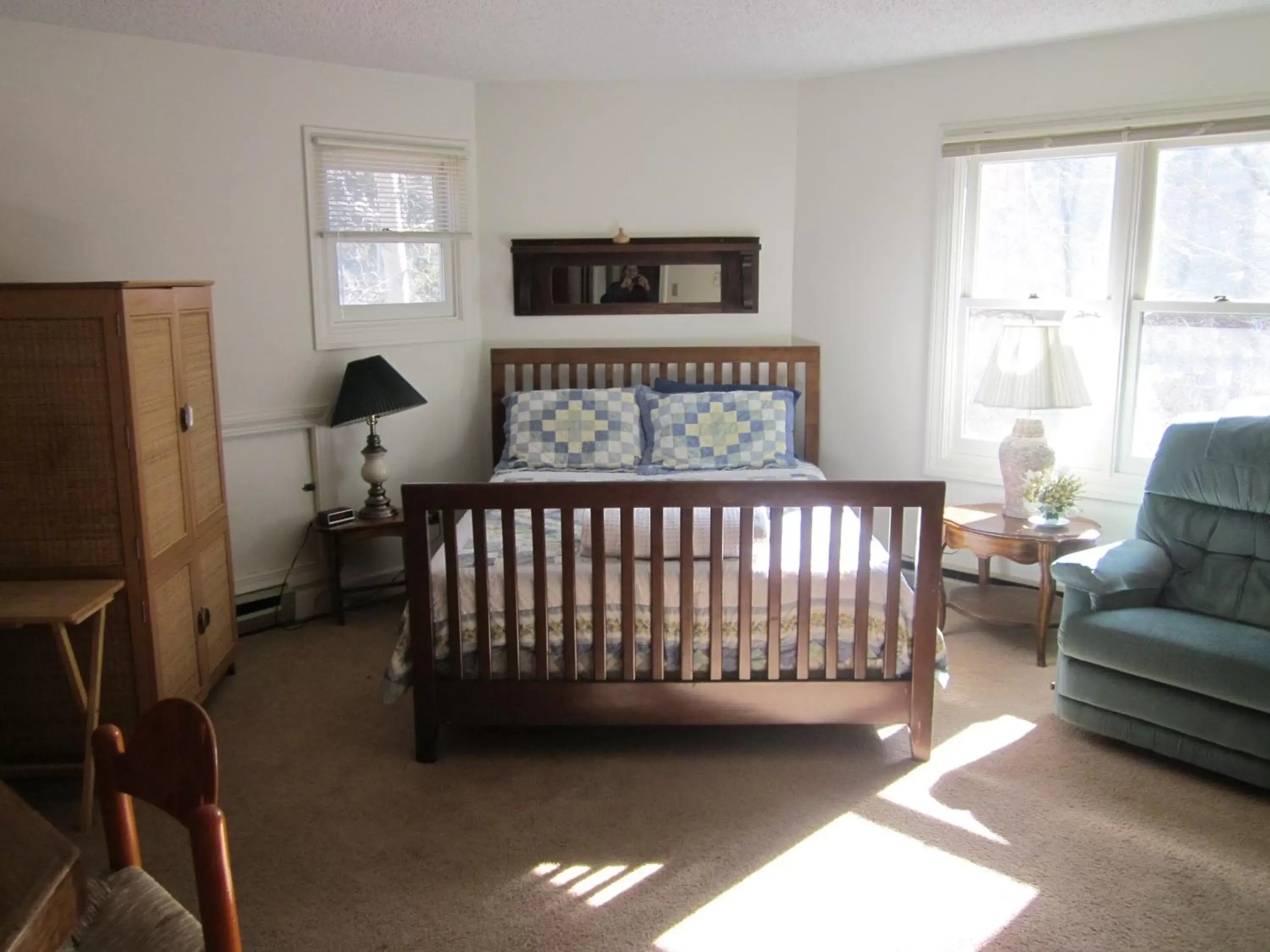 Bed in Dodgeton Creek Inn