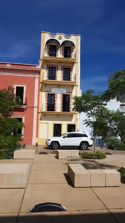 Property Building in Hotel La Casa de las Libélulas