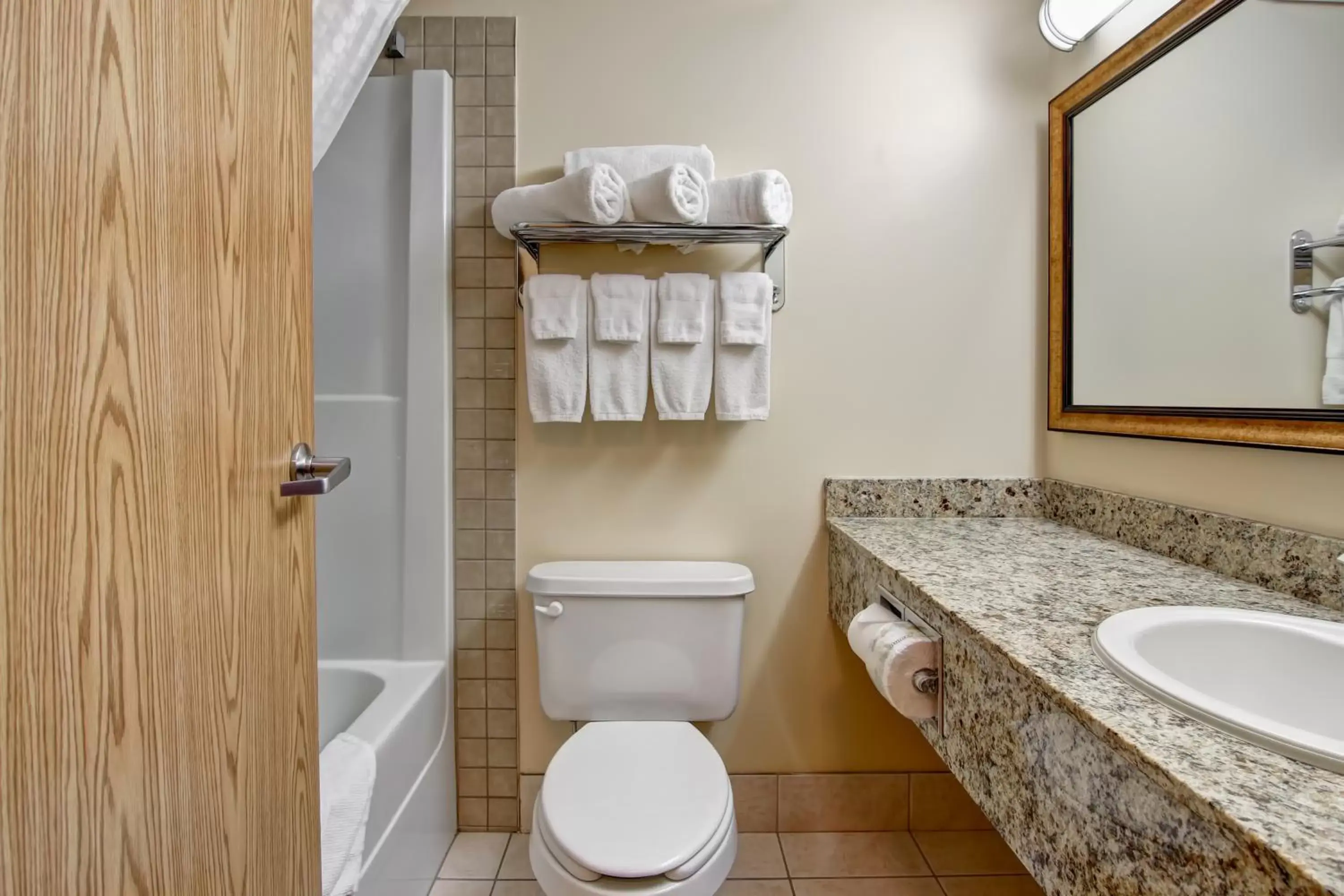 Bathroom in Canalta Rocky Mountain House