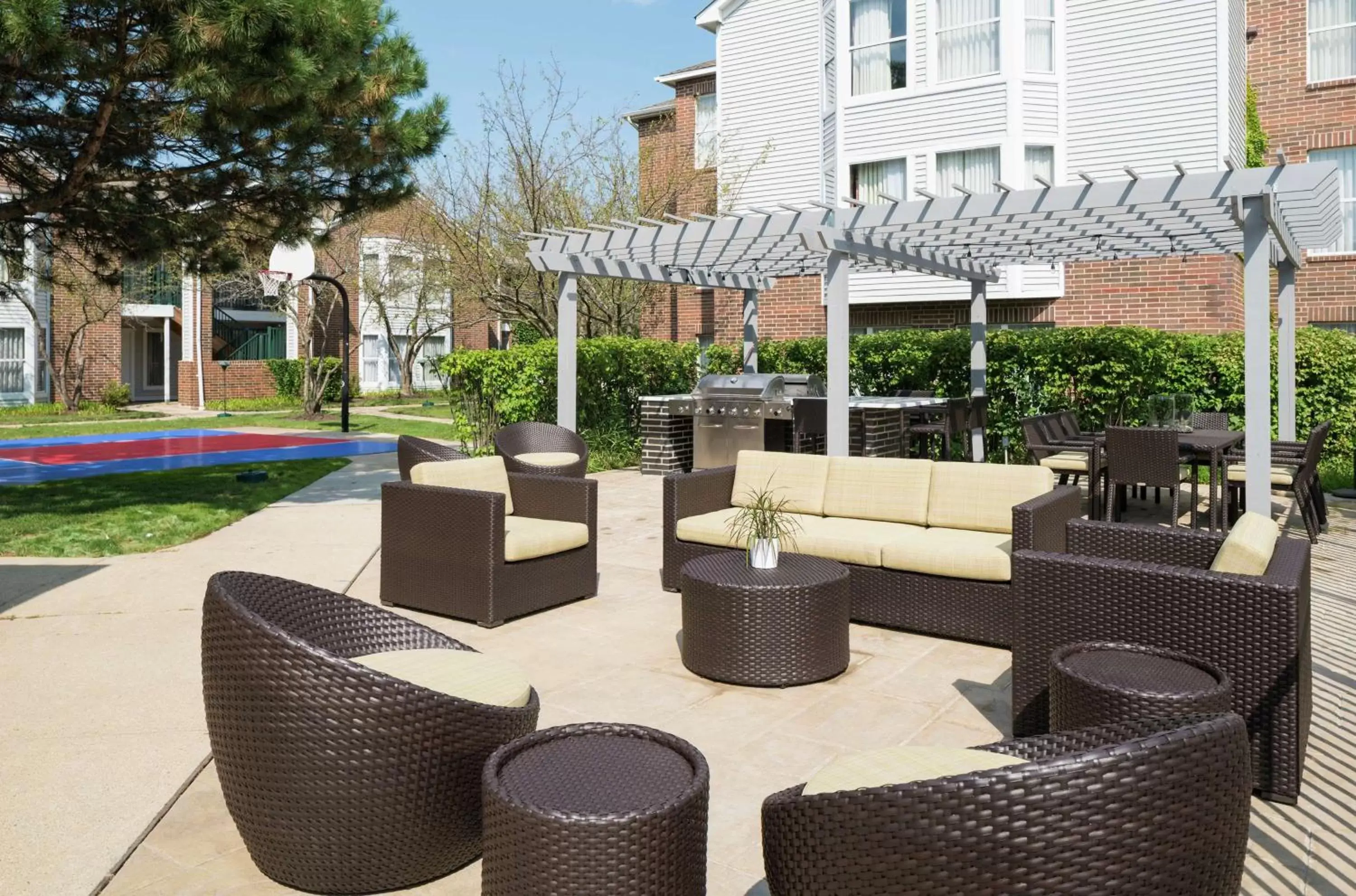 Patio, Swimming Pool in Homewood Suites by Hilton Chicago - Schaumburg