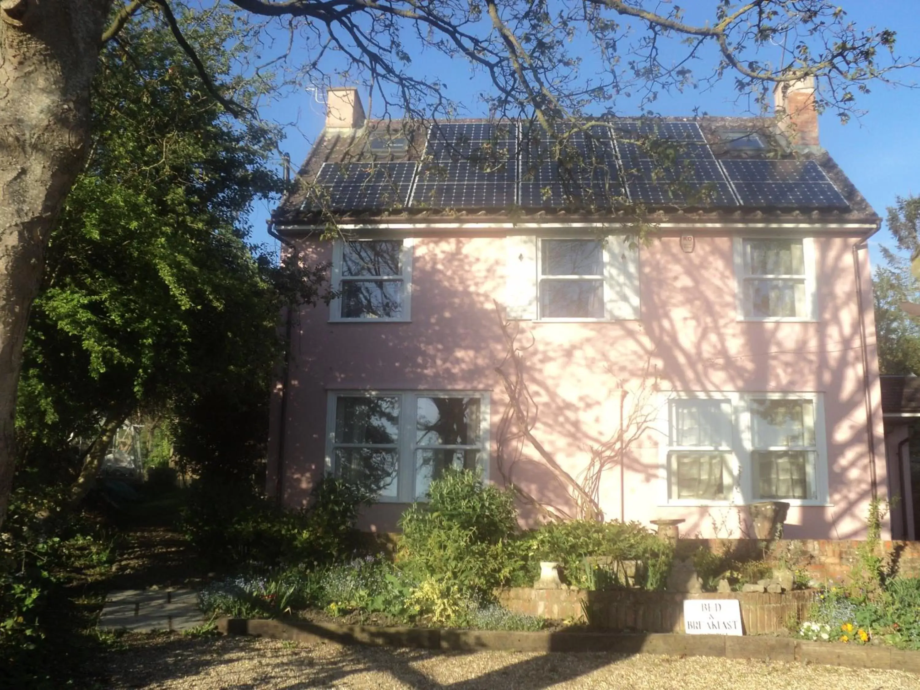 Facade/entrance, Property Building in St Anne's