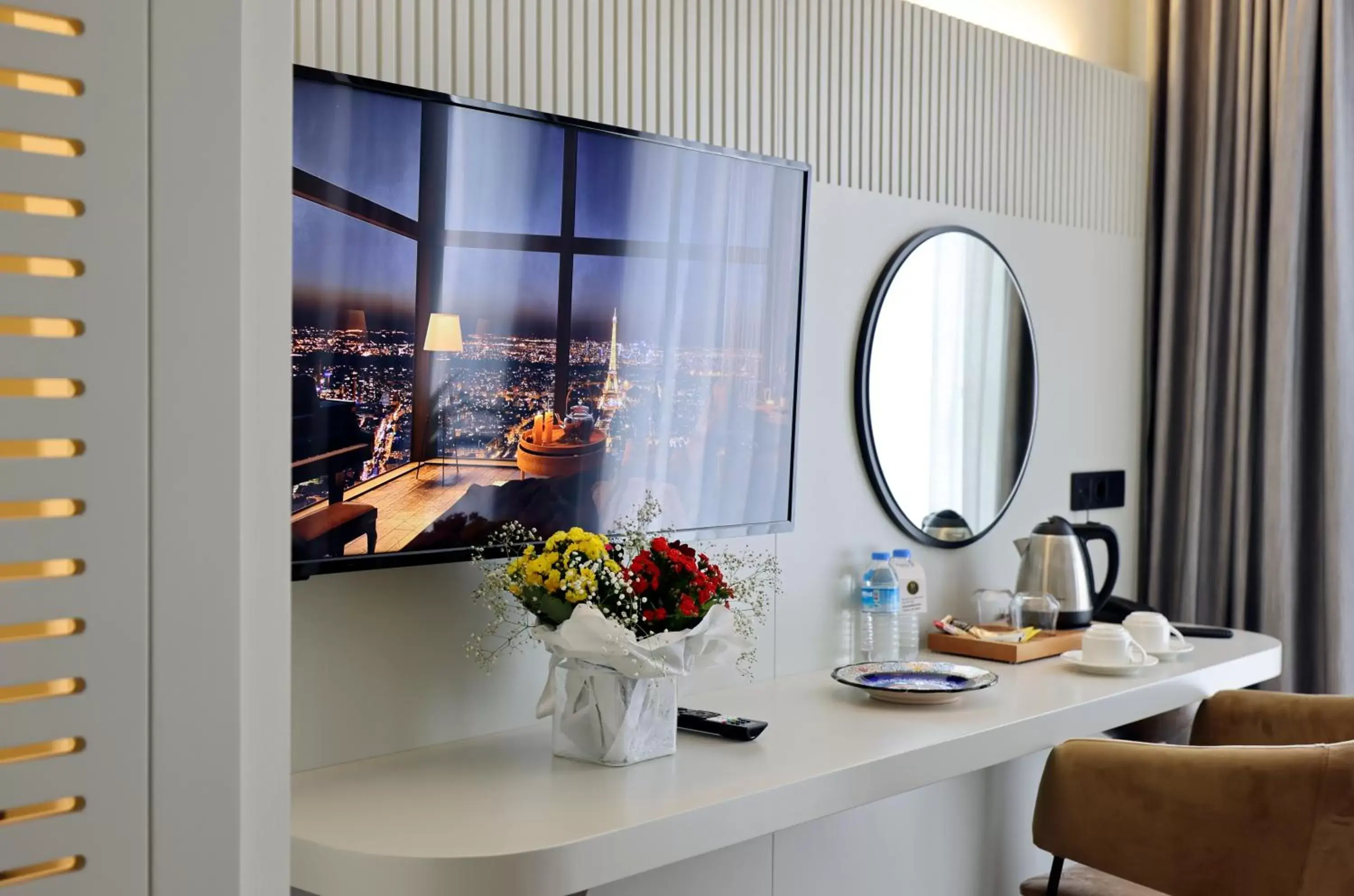 TV and multimedia in Orka Taksim Suites & Hotel