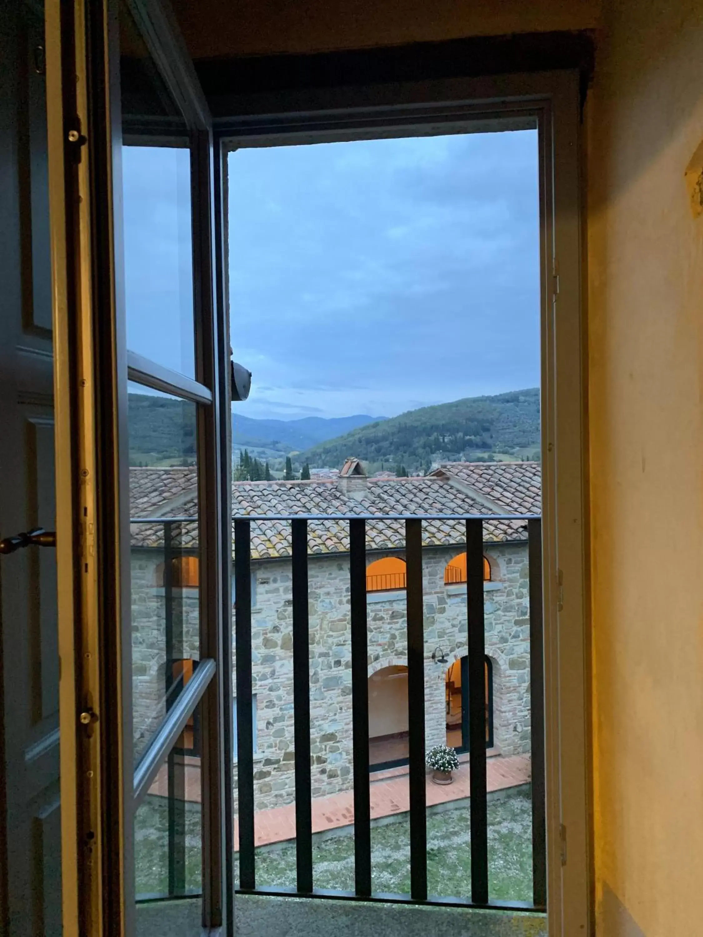 View (from property/room), Mountain View in Locanda di Santantimo